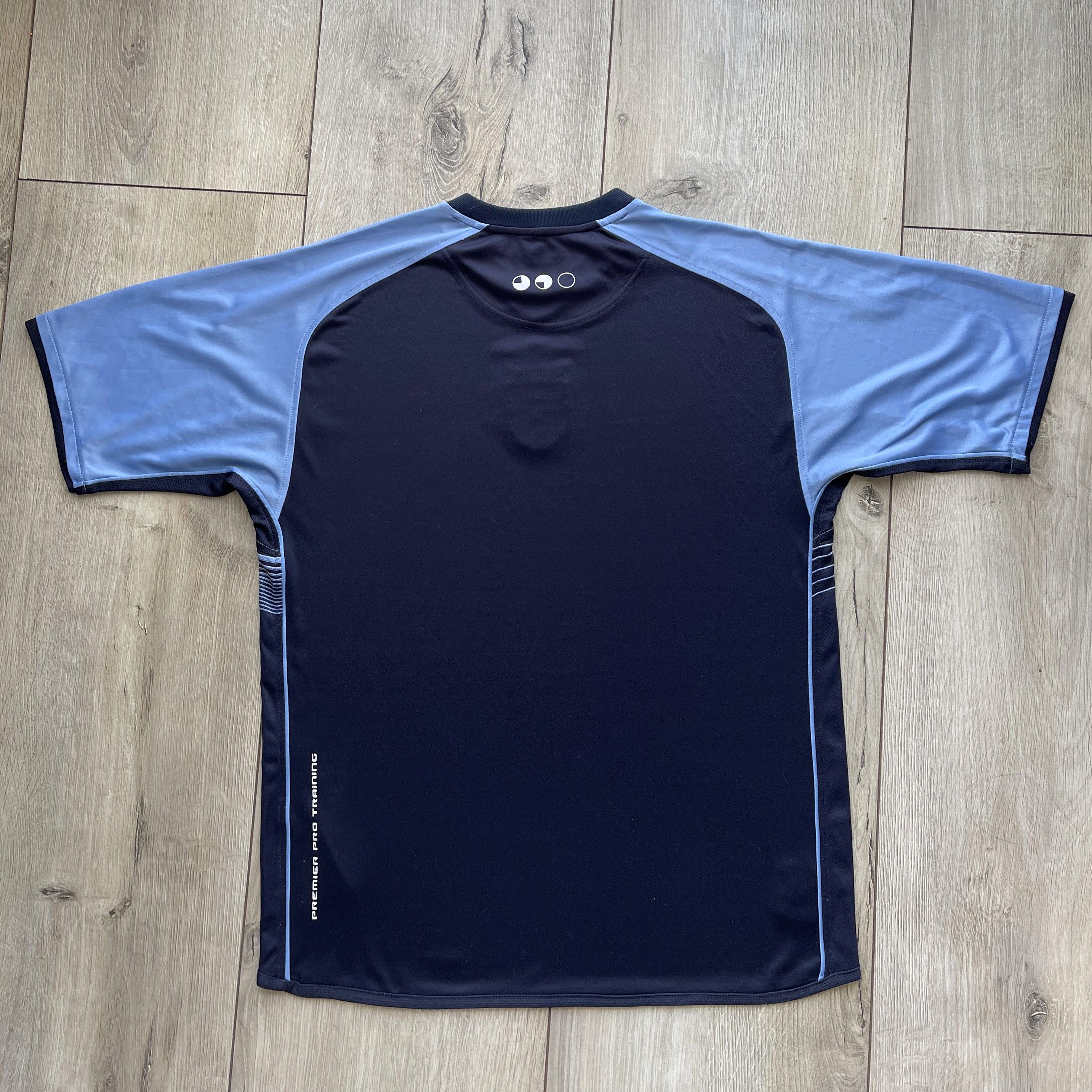 Umbro UMBRO ENGLAND Football Size US M / EU 48-50 / 2 - 6 Thumbnail