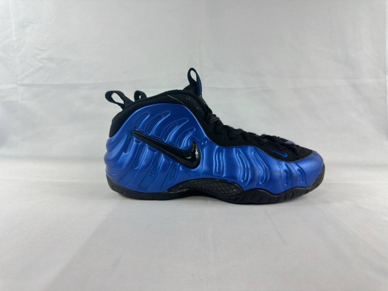 Nike Nike Foamposite Pro B Varsity Royal Black 2001 Shoes Size US 10.5 / EU 43-44 - 1 Thumbnail
