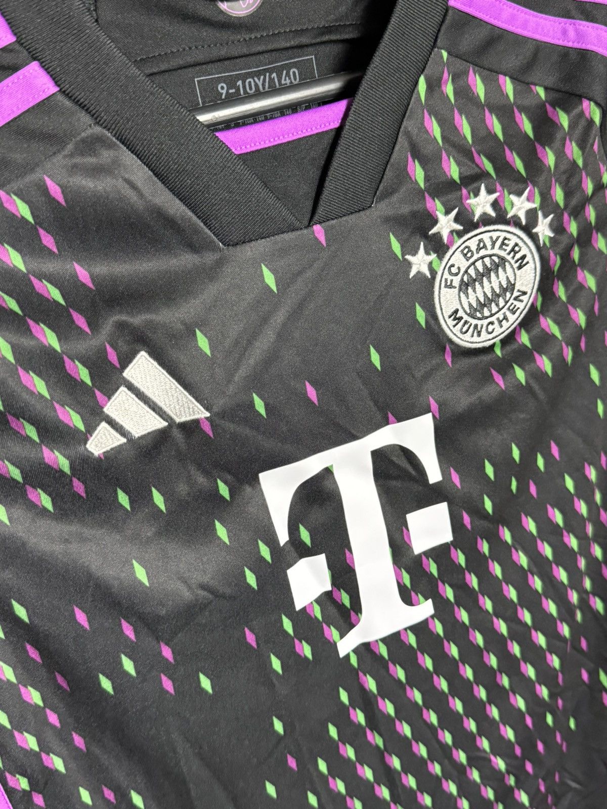 Adidas KIDS Bayern Munchen 23/24 Away Musiala Football Jersey Size US XS / EU 42 / 0 - 4 Thumbnail