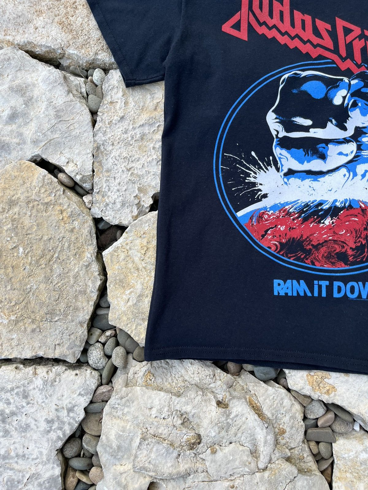 Band Tees × Judas Priest Judas Priest y2k 2019 ram it down tee band metal t-shirt Size US S / EU 44-46 / 1 - 7 Thumbnail