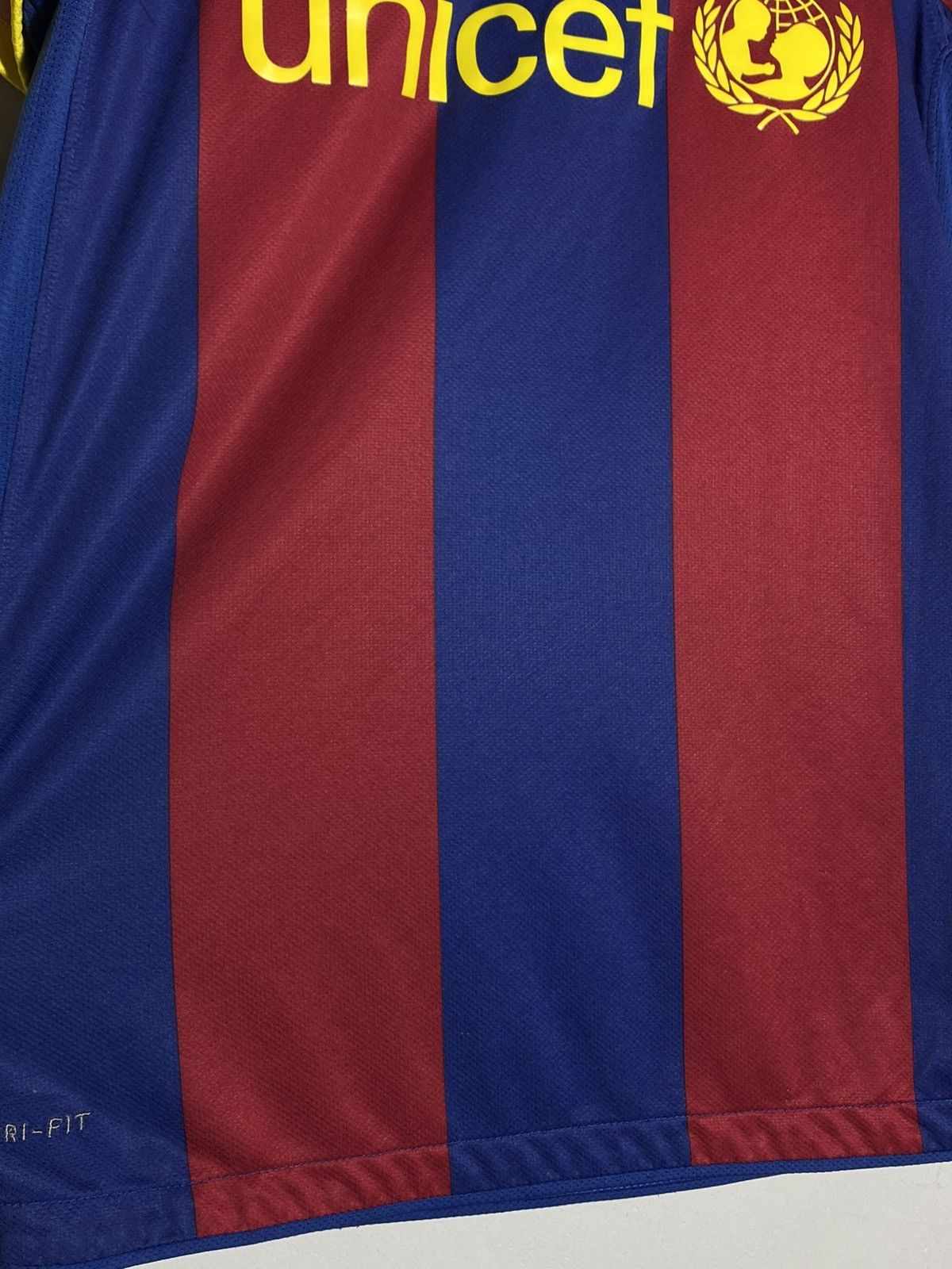 Nike Nike FC Barcelona 2010/11 Home Football Shirt Messi Era Size US S / EU 44-46 / 1 - 9 Thumbnail