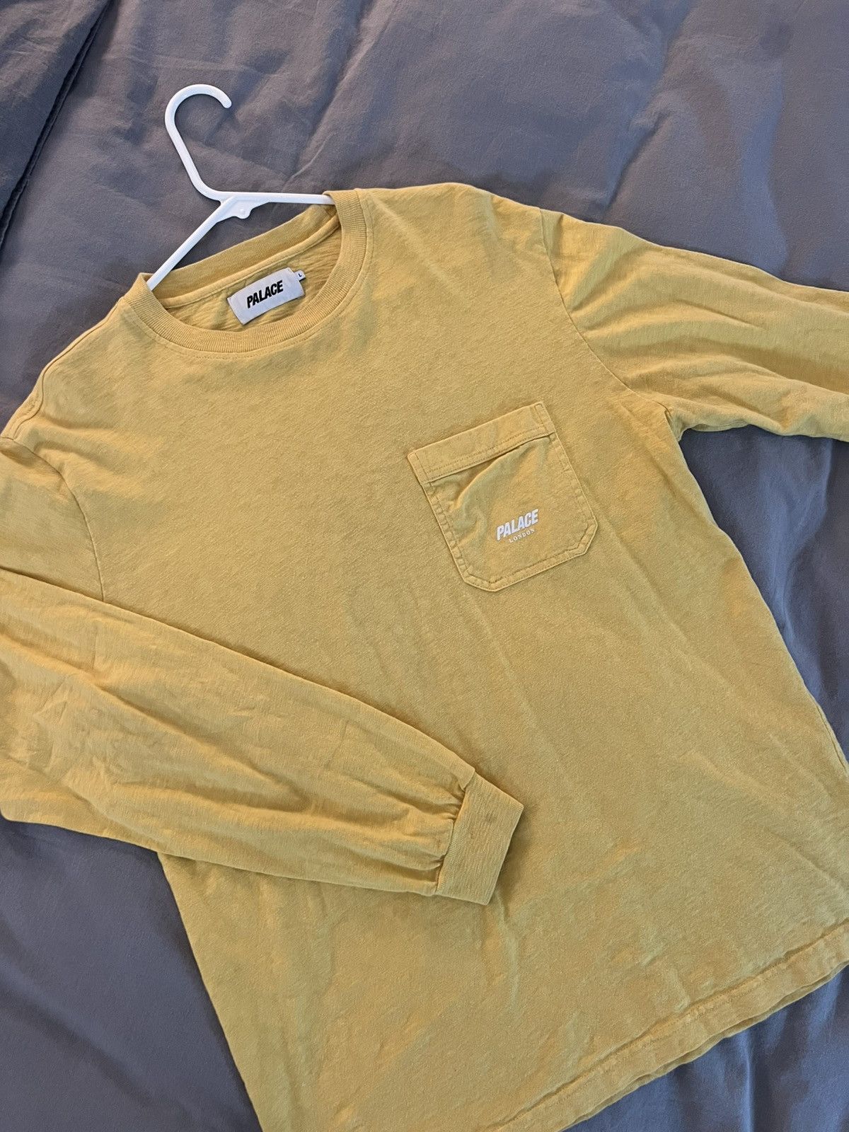 Palace Mens Palace Long Sleeve Size US L / EU 52-54 / 3 - 1 Preview