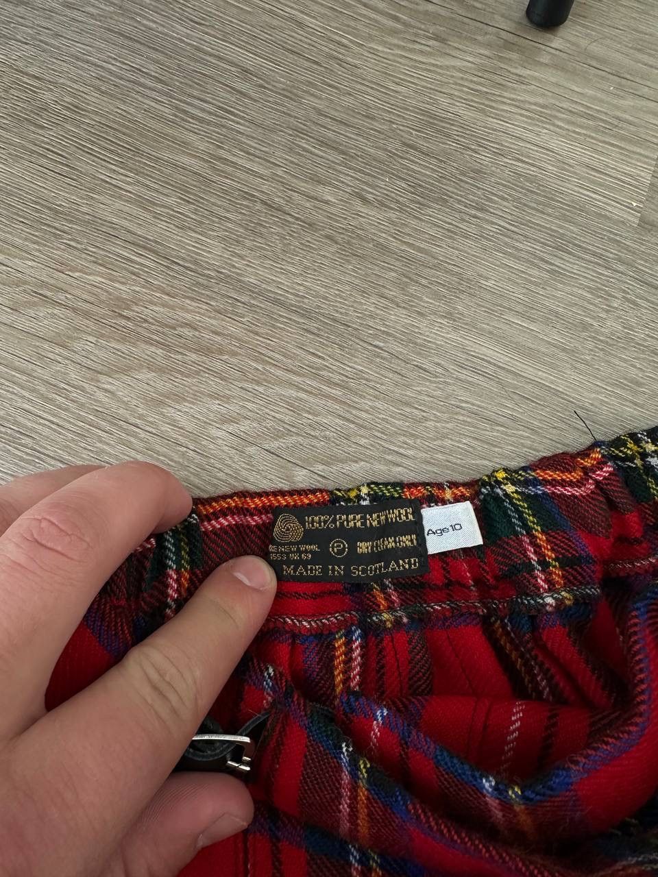 Japanese Brand × Vintage Vintage Japanese Scotland Wool Red Skirt Size 27" / US 4 / IT 40 - 9 Thumbnail
