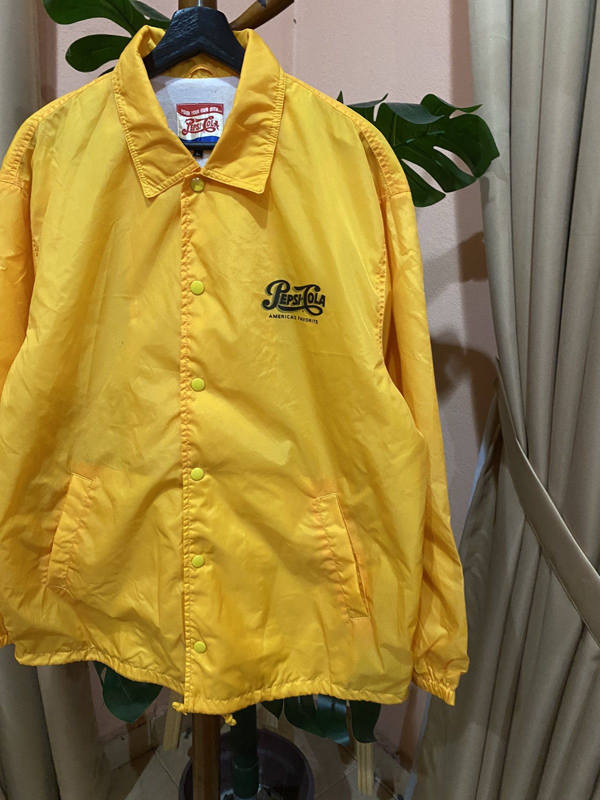 Coca Cola Vintage Pepsi-Cola Yellow Coach Jacket Soft Drink Promo Size US L / EU 52-54 / 3 - 4 Thumbnail