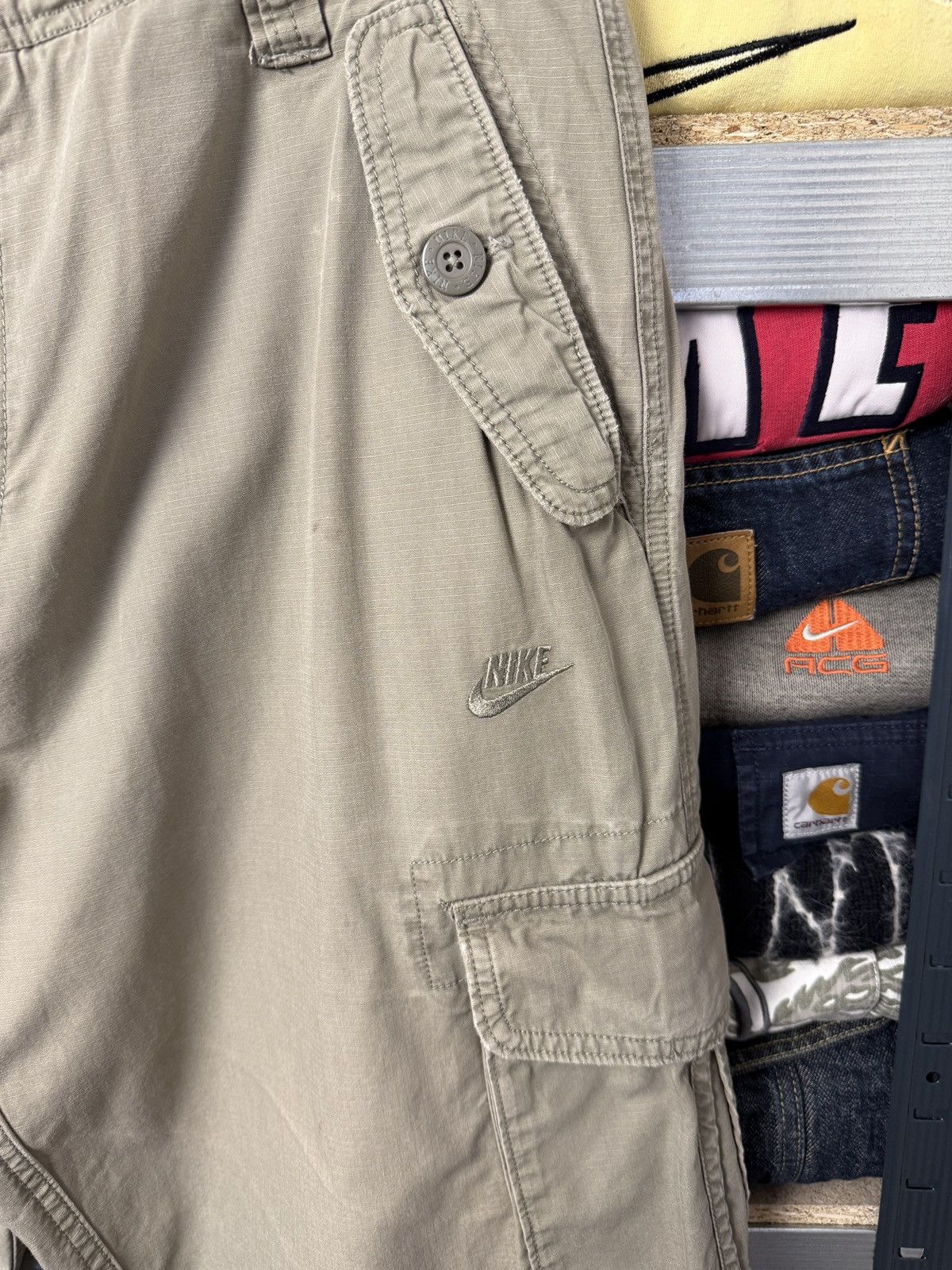 Japanese Brand Nike Vintage Cargo Pants Baggy Wide Japanese Size US 36 / EU 52 - 4 Thumbnail