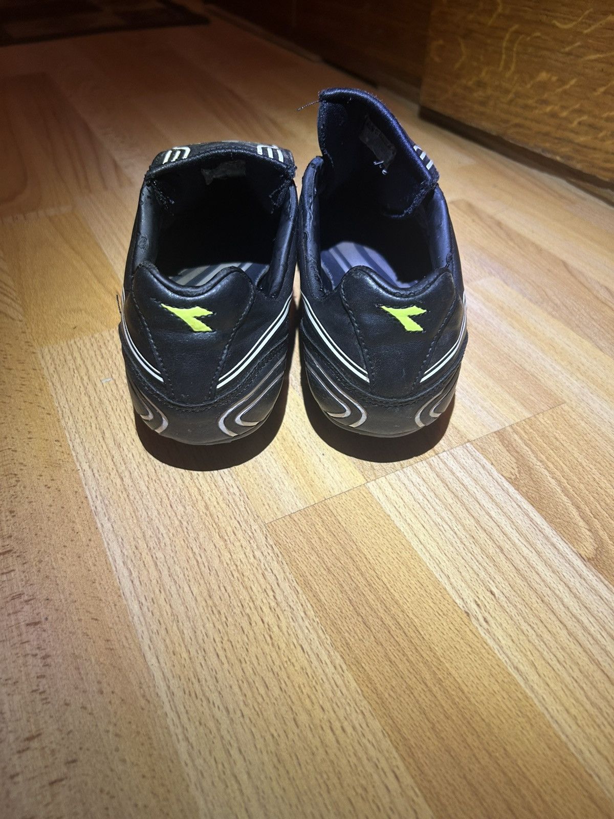 Diadora × Vintage Vintage 1990s diadora football boots ** VERY RARE ** Size US 7.5 / EU 40-41 - 2 Thumbnail