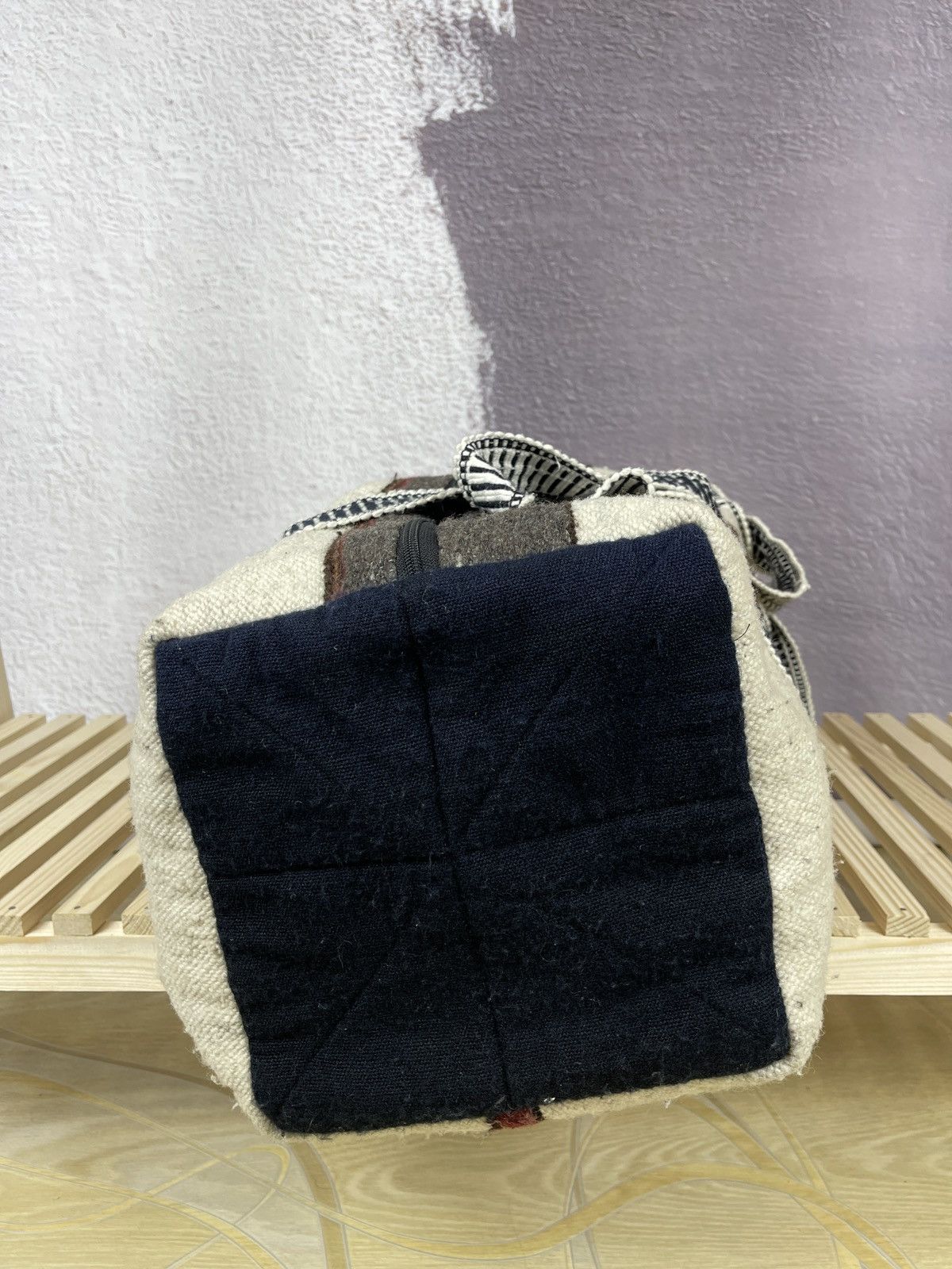 Vintage Vintage Indians style wool bag bird men in hat pattern Size ONE SIZE - 12 Thumbnail