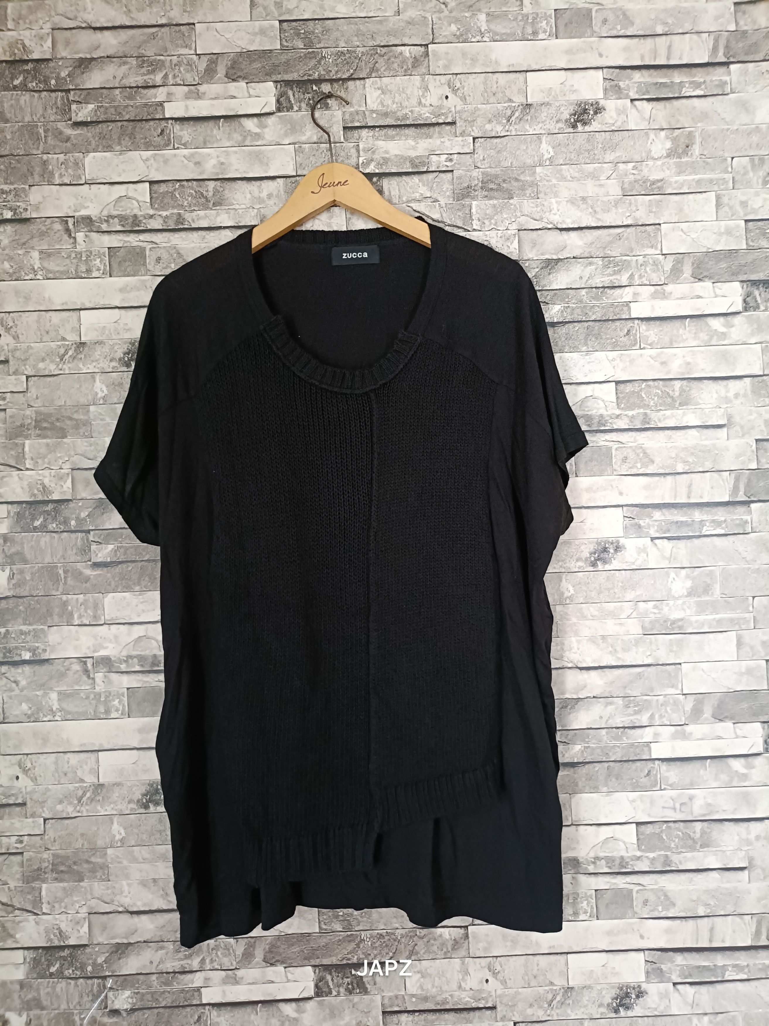 CABANE de ZUCCa Cabane de zucca assymetrical oversized tshirt Size M / US 6-8 / IT 42-44 - 1 Thumbnail