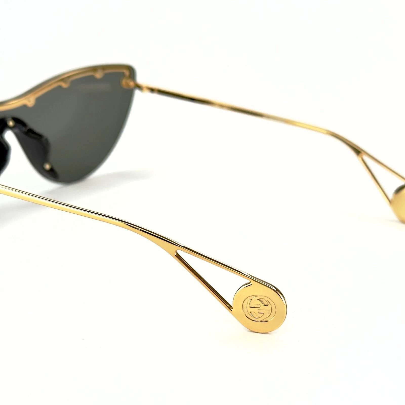 Gucci GUCCI GG0666S STAR 0666 Black Gold Cat Eye Sunglasses 001 Size ONE SIZE - 5 Thumbnail