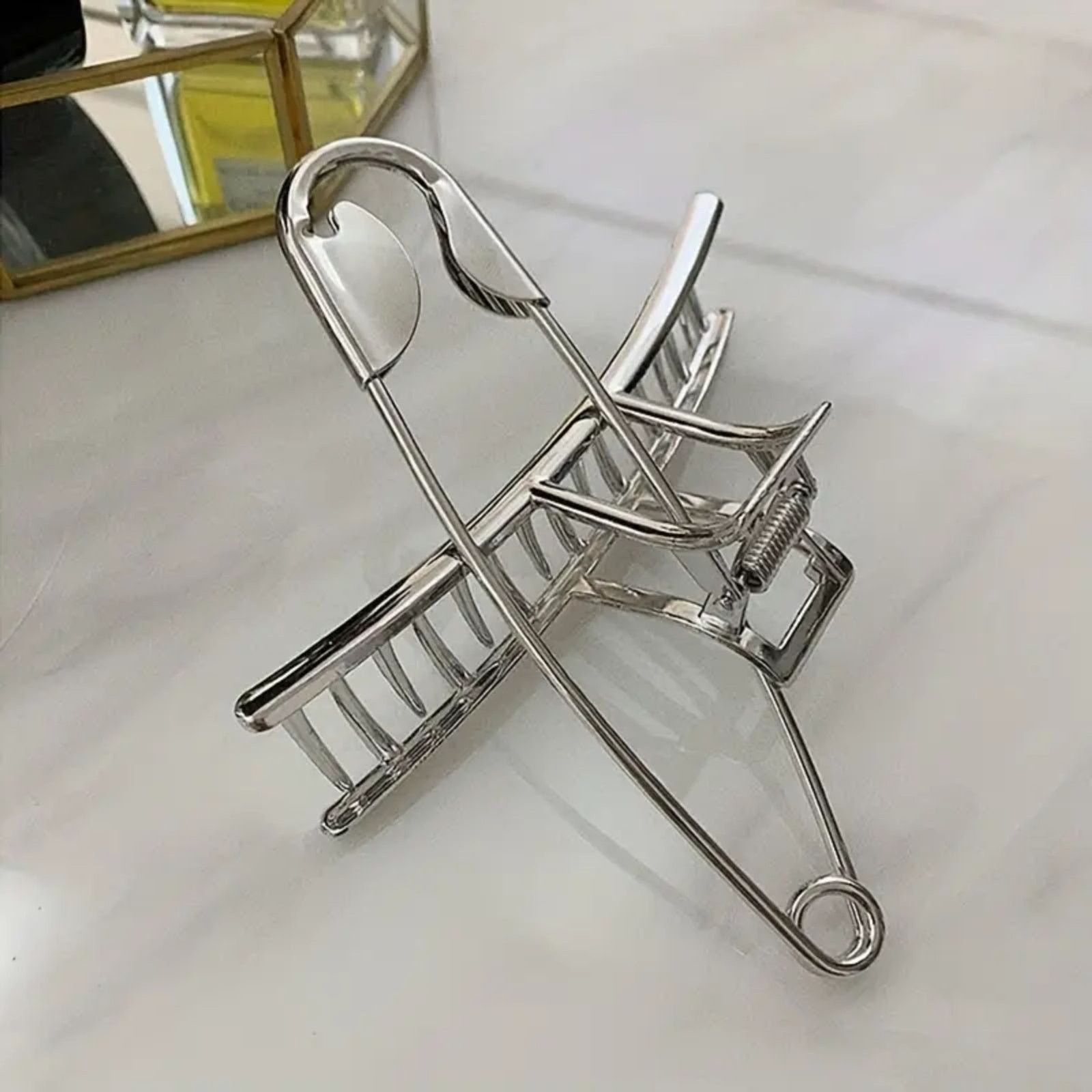 Other Chic Punk Art Silver Metal Safety Pin & Claw Hair Clip Size ONE SIZE - 5 Thumbnail