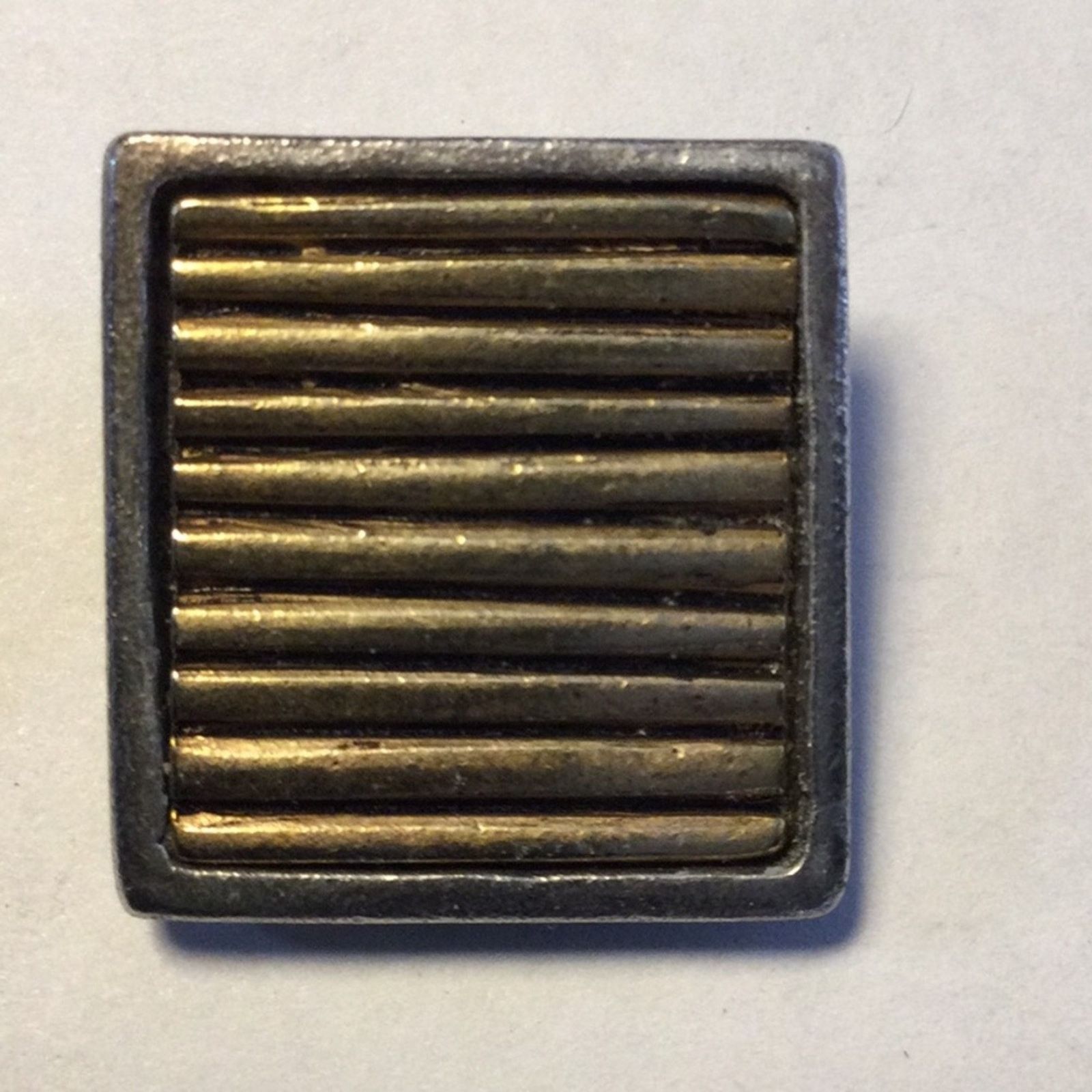 Other Chico's Vintage Gold & Silver Tone Square Clip-On Earrings Size ONE SIZE - 13 Thumbnail