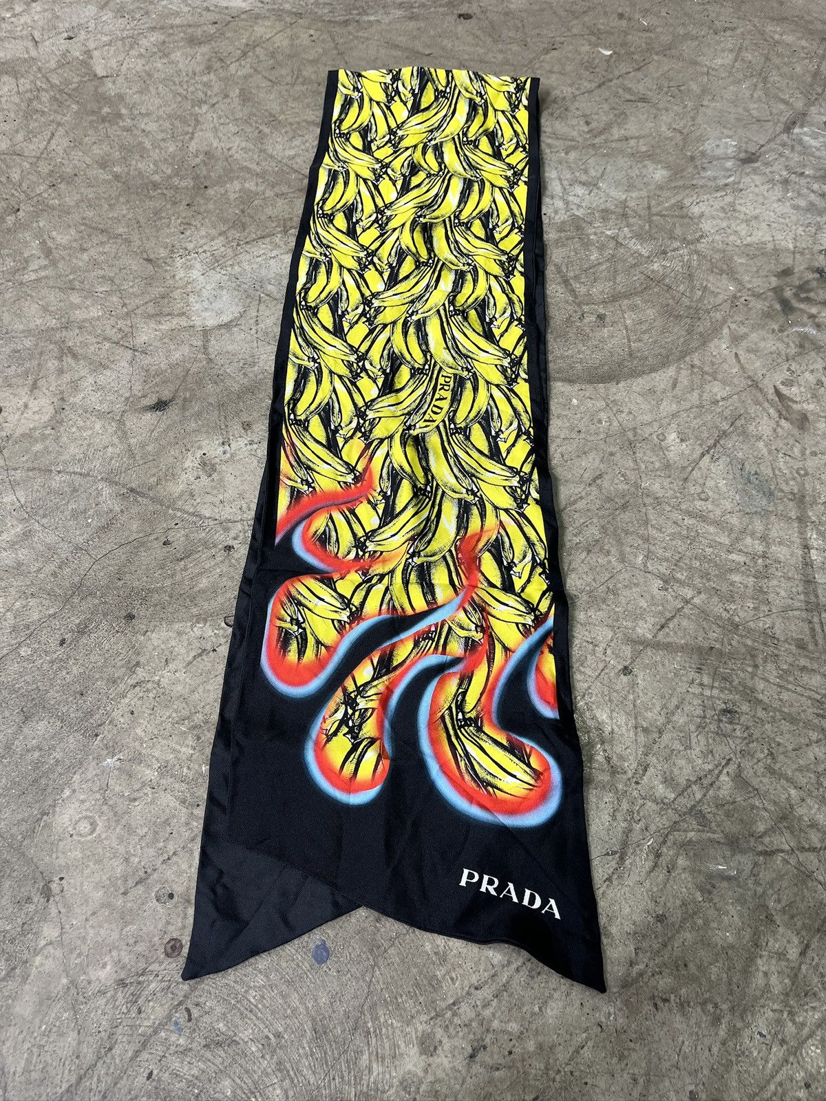 Prada Prada Bananas Printed Silk Scarf (unisex) Size ONE SIZE - 5 Thumbnail