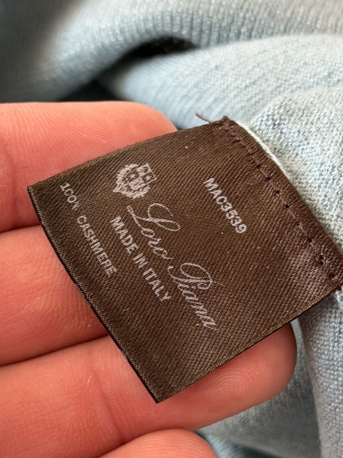 Loro Piana Rare Loro Piana 100% Cashmere Made in Italy V Neck Sweater Size US L / EU 52-54 / 3 - 13 Thumbnail