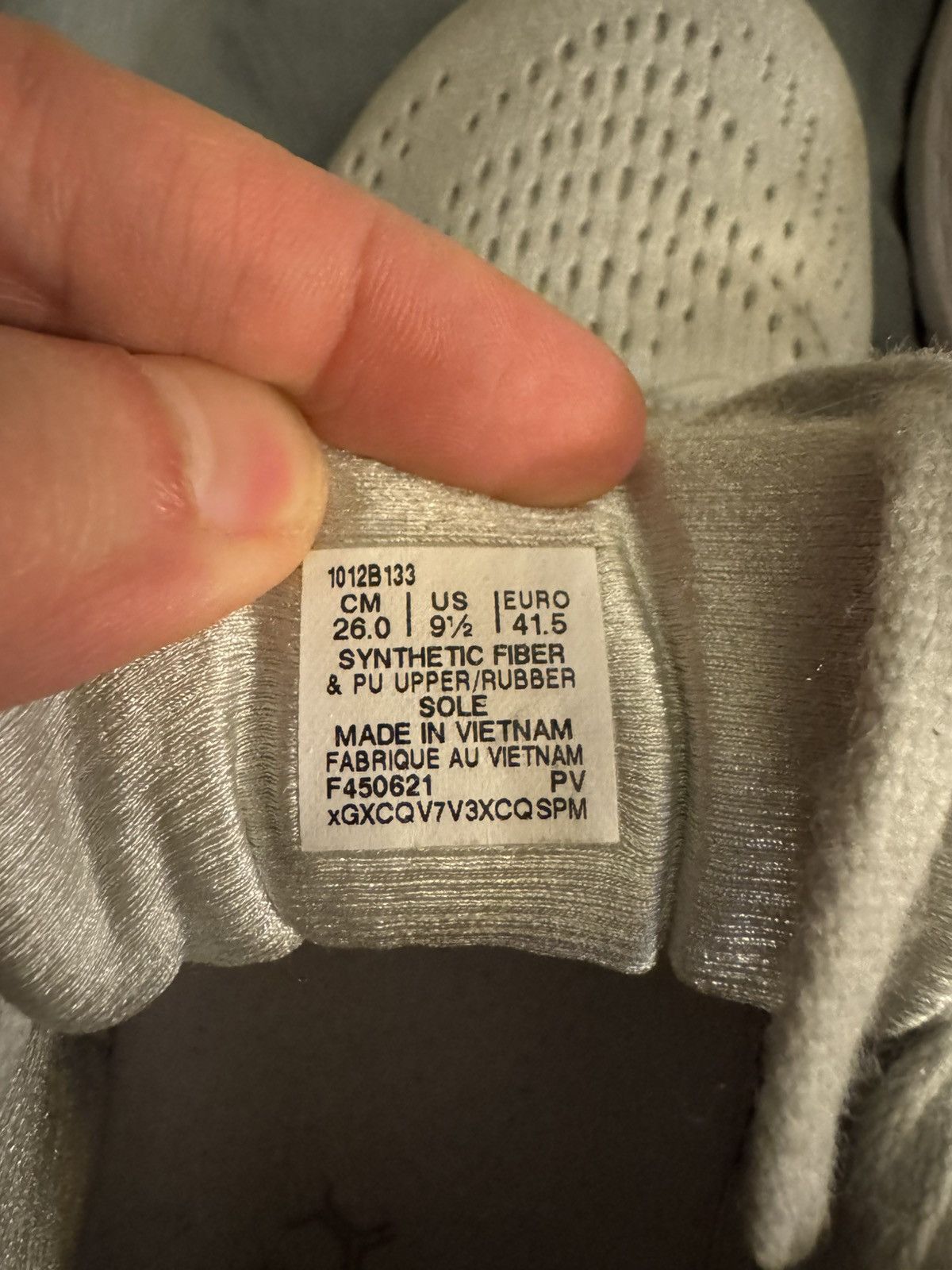 Asics Gel Kayano 28 (Grey)