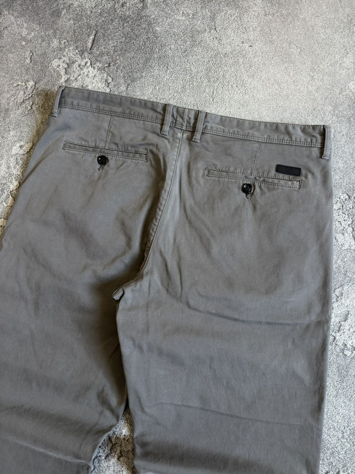 Hugo Boss Hugo Boss 34 casual pants trousers chinos old money Size US 34 / EU 50 - 3 Thumbnail