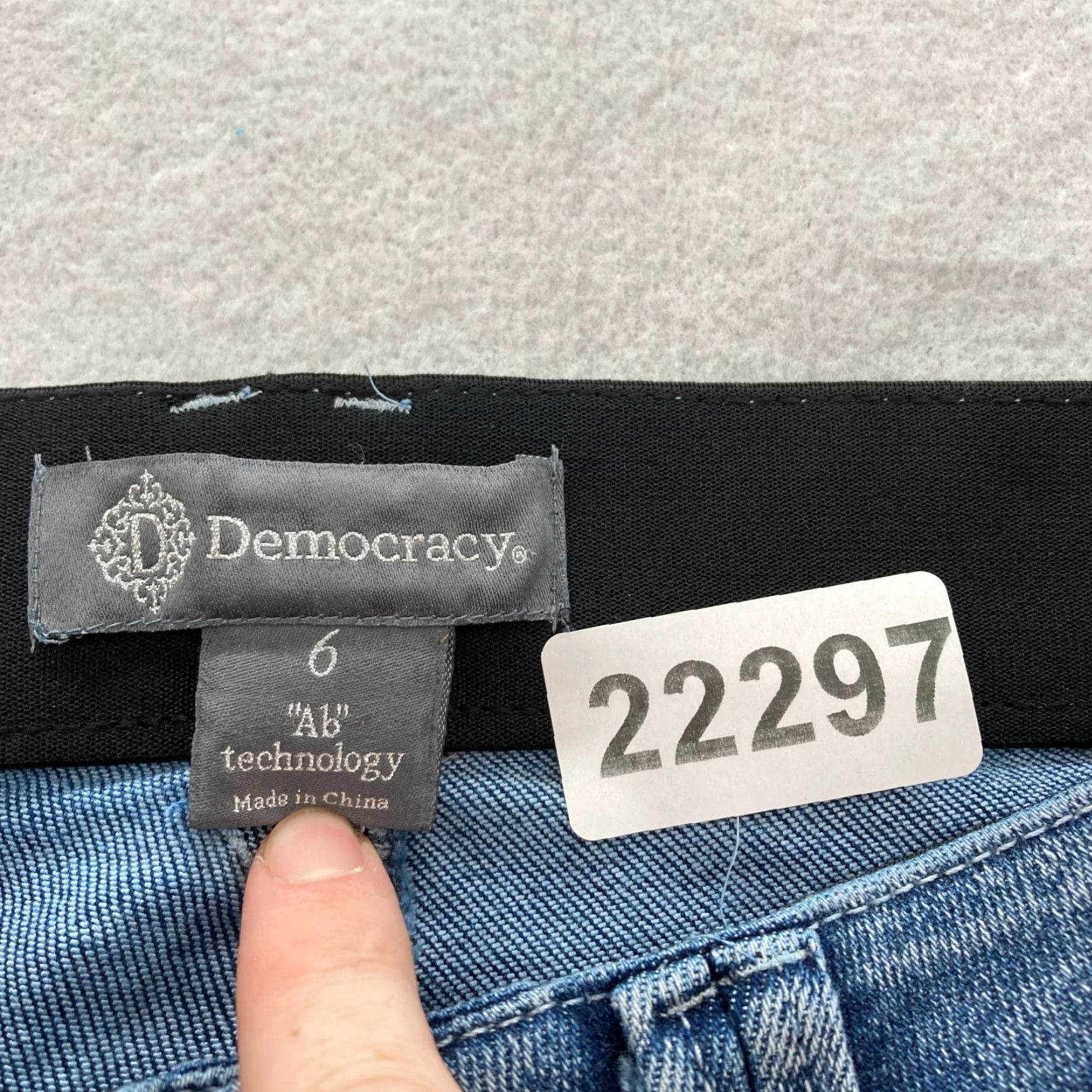 Vintage Democracy Jeans Ab Technology Women's 6 Ankle Skinny Medium Blue Stretch Denim Jeans Size 28" / US 6 / IT 42 - 4 Thumbnail