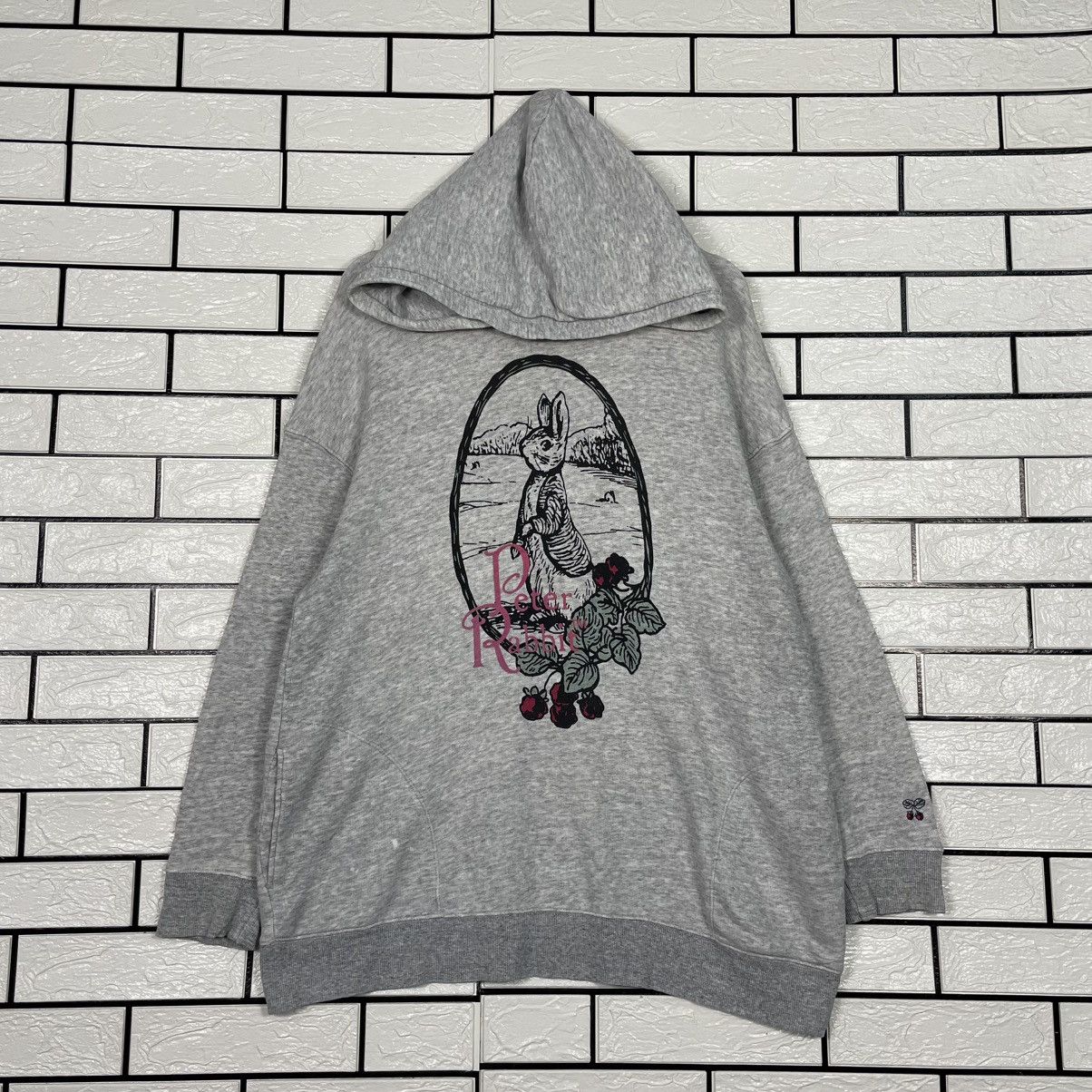 Uniqlo Uniqlo Petter Rabbit Pullover Hoodie Size US L / EU 52-54 / 3 - 1 Thumbnail