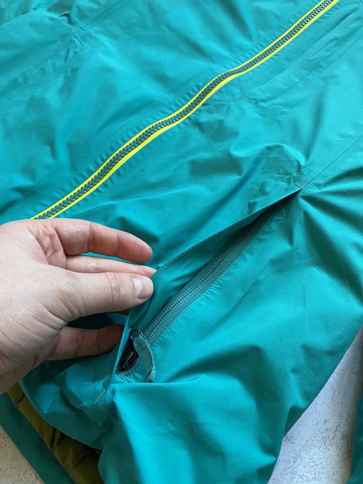 Burton Burton AK Womens Gore-Tex Turquoise Ski Down Jacket Size L Size L / US 10 / IT 46 - 10 Thumbnail