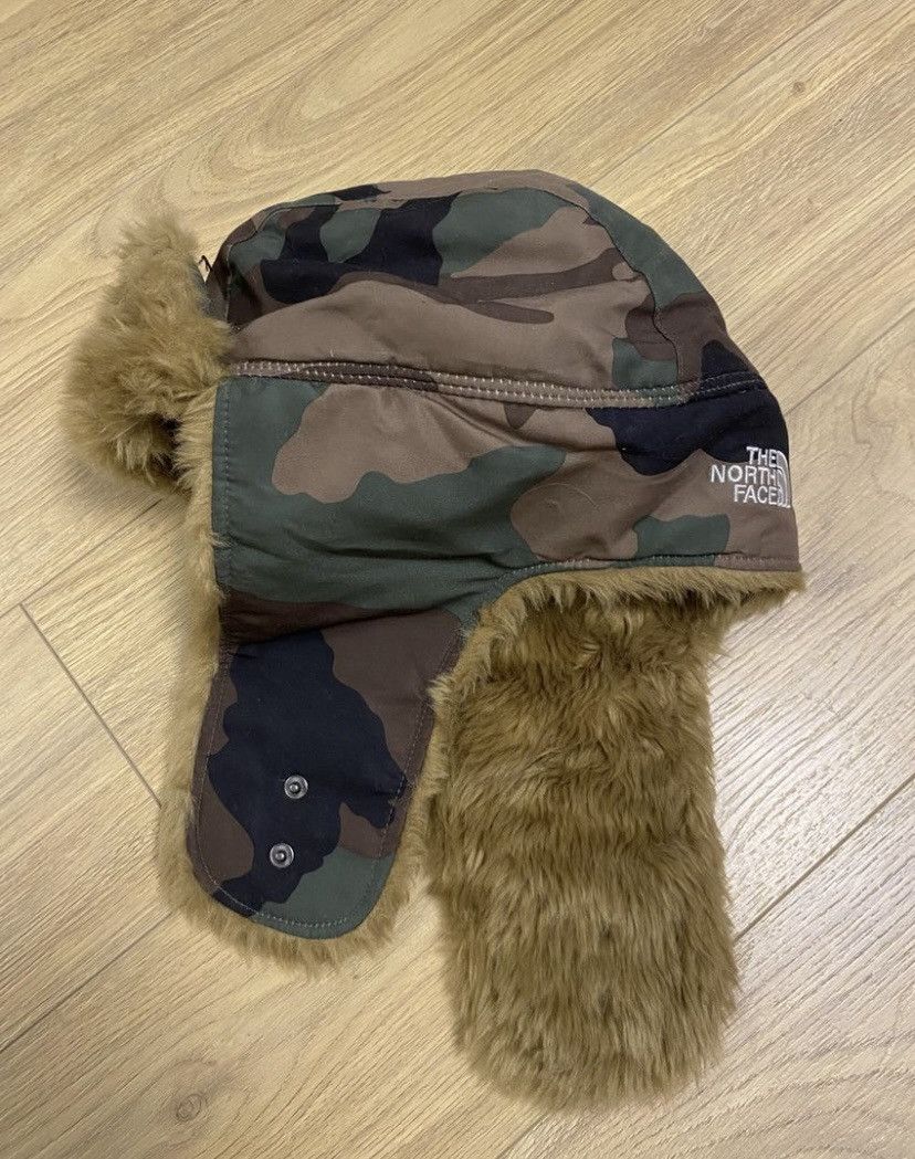 The North Face Ushanka The North Face Fur Fuzzy vintage mohair hat Size ONE SIZE - 1 Thumbnail
