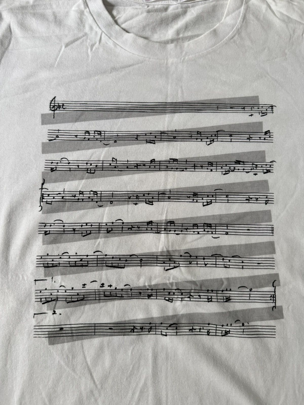 Uniqlo assorted tshirt - Uniqlo melody note tshirt Size US M / EU 48-50 / 2 - 3 Thumbnail
