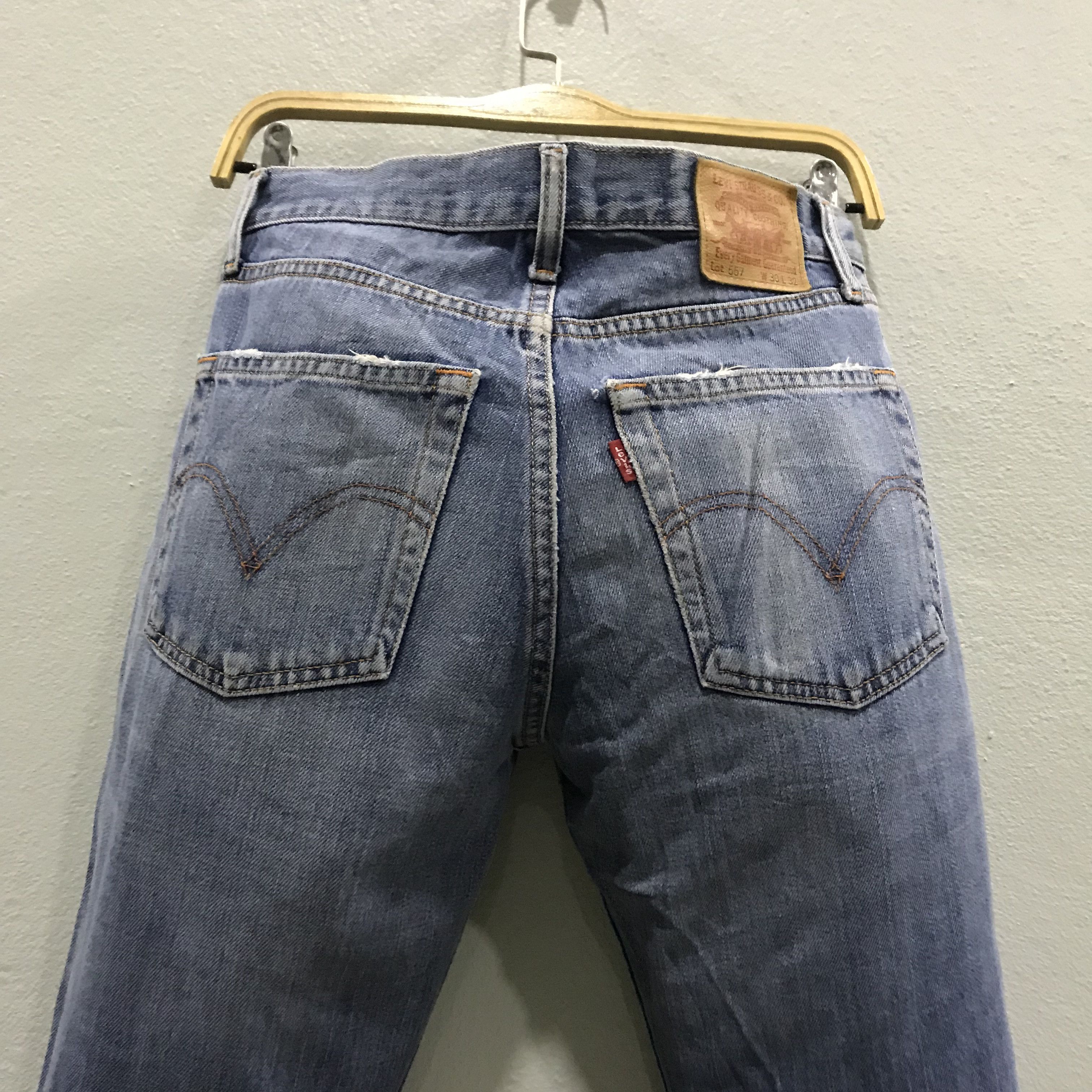 Levi's Vintage 90s Levi Strauss 557 Jeans Distressed Light Wash Size US 30 / EU 46 - 10 Thumbnail