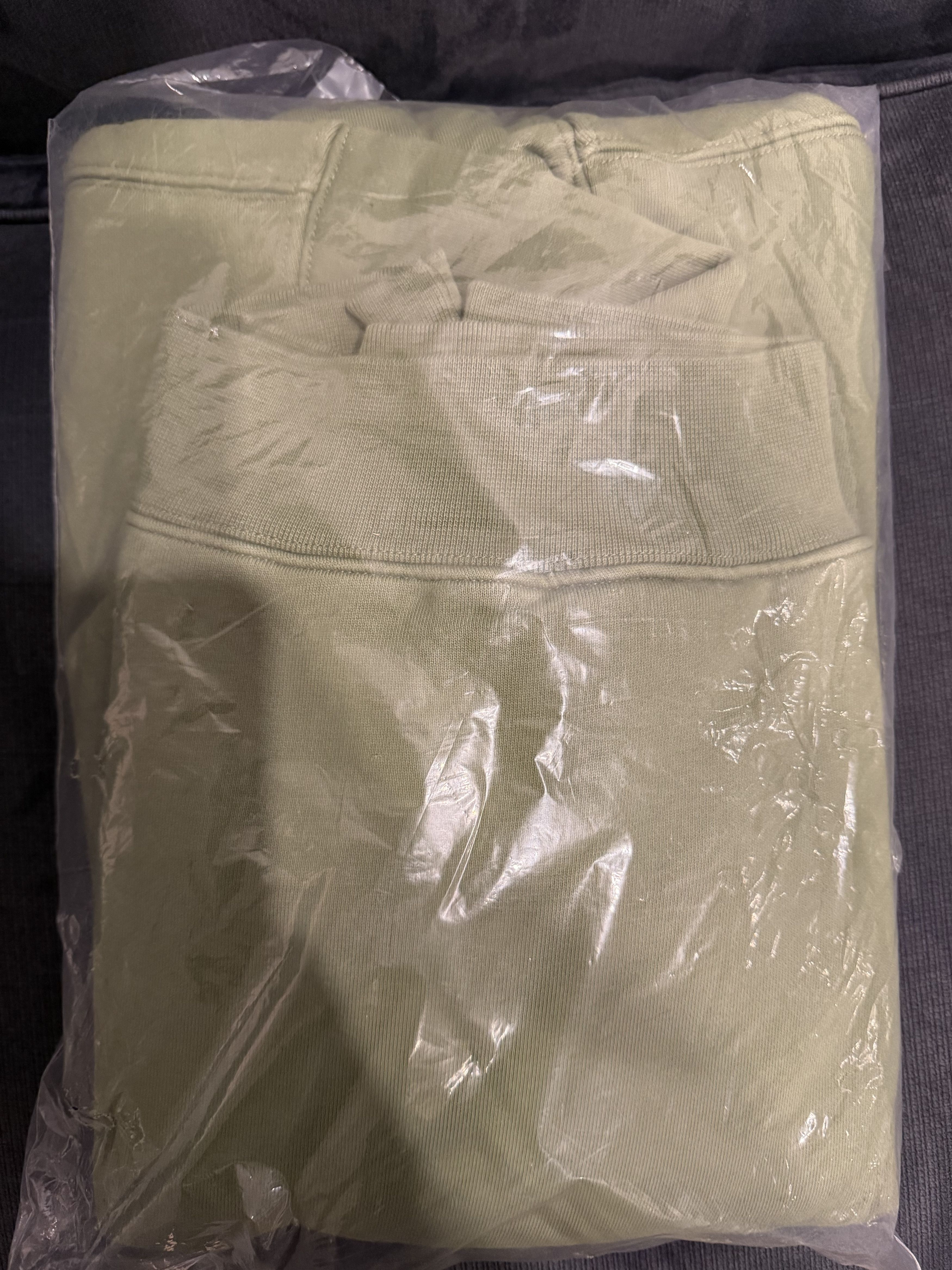 Nike × Supreme Olive Hooded Sweatshirt Size US S / EU 44-46 / 1 - 5 Thumbnail