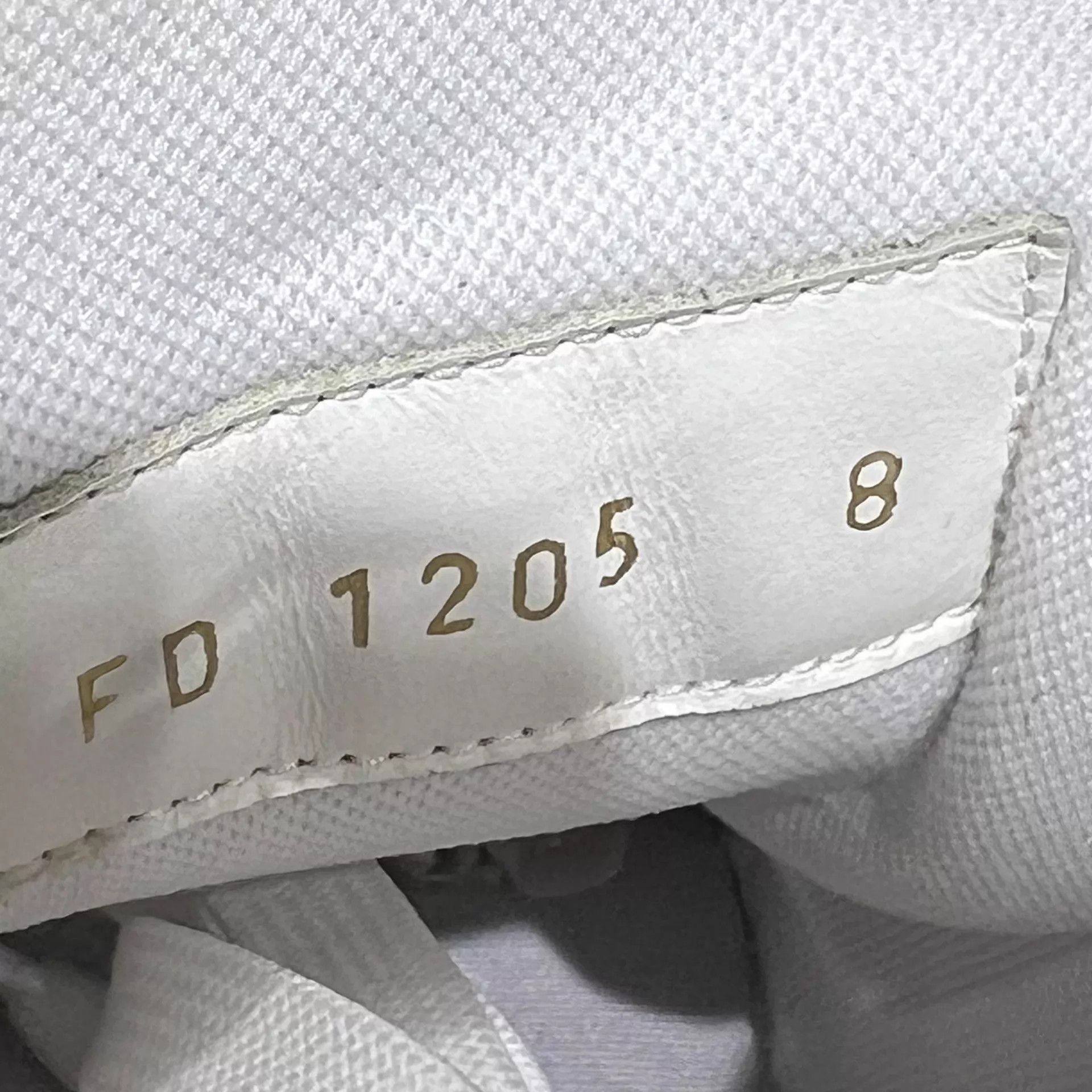 Louis Vuitton LV Trainer Cream Monogram UK8 42 New OG Box Size US 9 / EU 42 - 8 Thumbnail