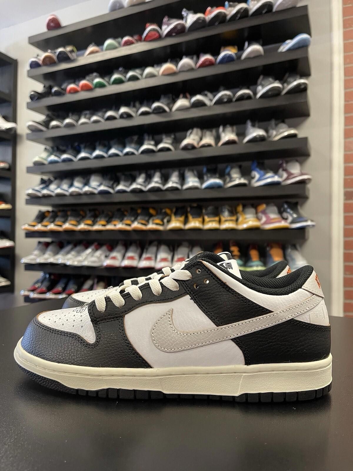 Nike Size 8 - Nike SB Dunk HUF San Francisco Low Mens Black White Size US 8 / EU 41 - 1 Thumbnail