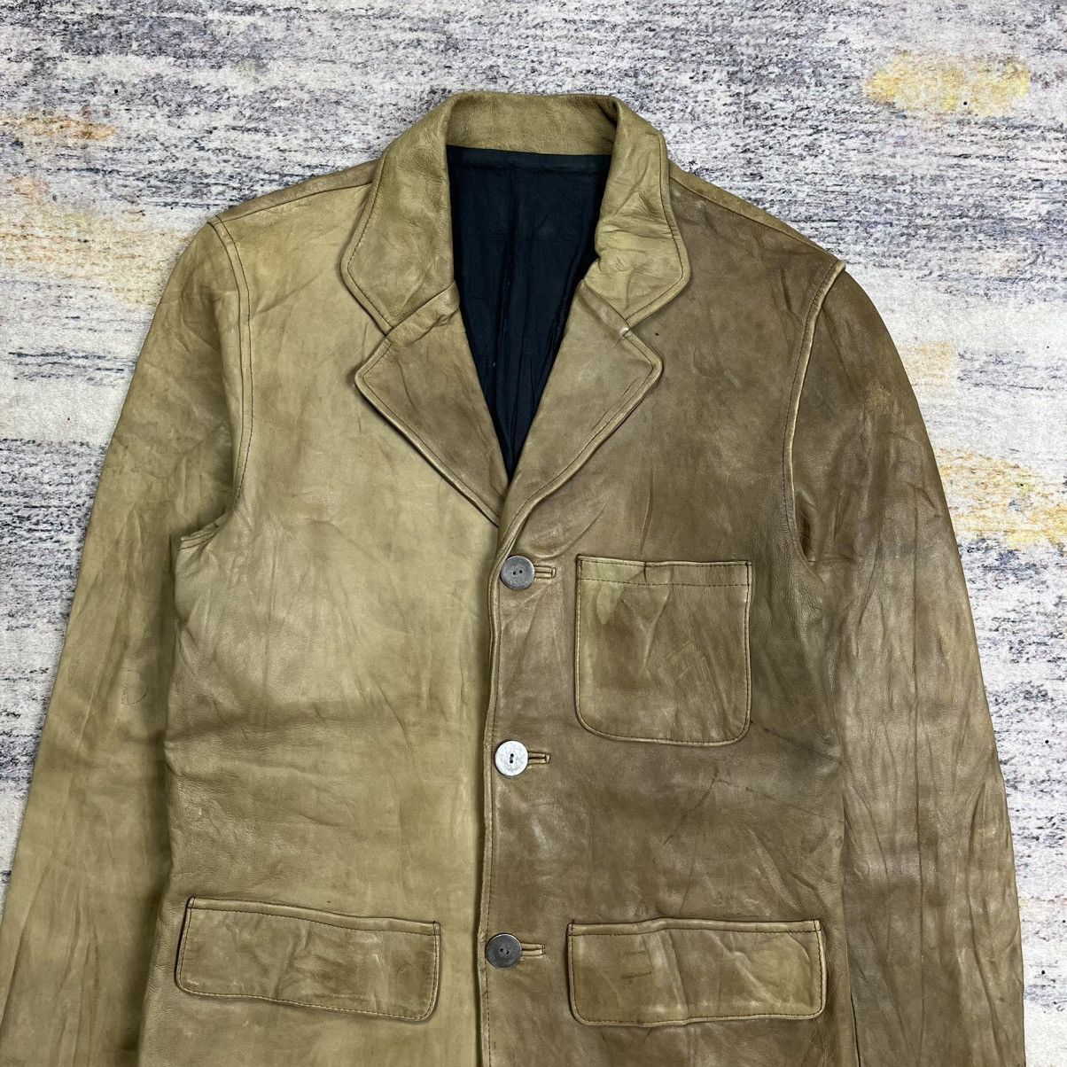 Isamu Katayama Backlash Isamu Katayama Backlash blazer bleach color leather jacket Size US M / EU 48-50 / 2 - 3 Thumbnail
