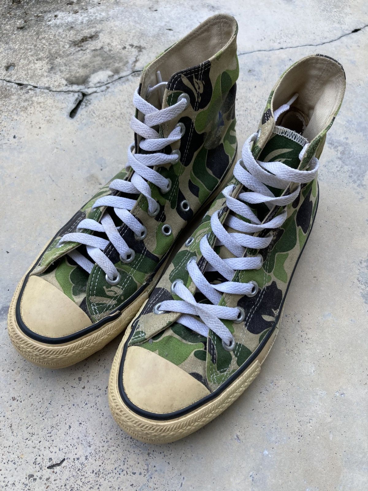 Converse × Vintage Vintage y2k Converse Camouflage Hi Top Sneakers Size US 5.5 / EU 38 - 1 Thumbnail