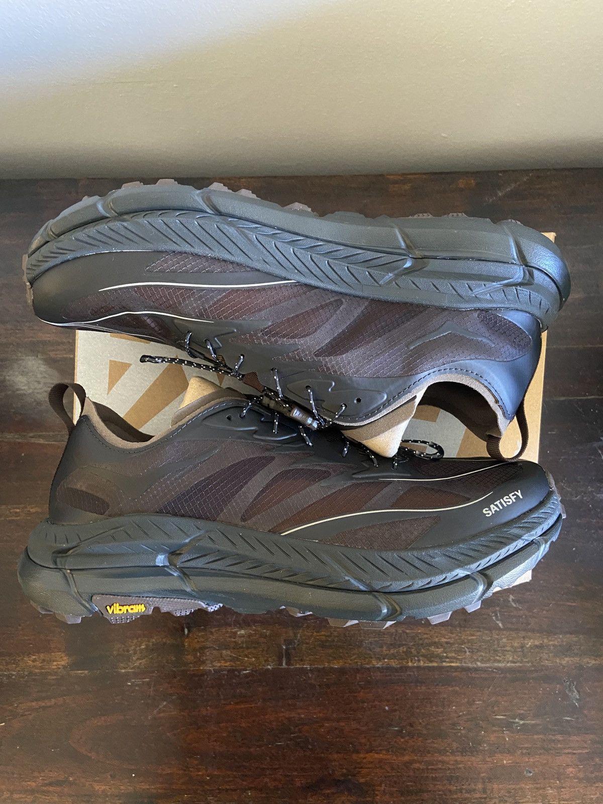 Hoka × Satisfy Hoka Satisfy Mafate Trail Coffee Size US 9.5 / EU 42-43 - 1 Thumbnail
