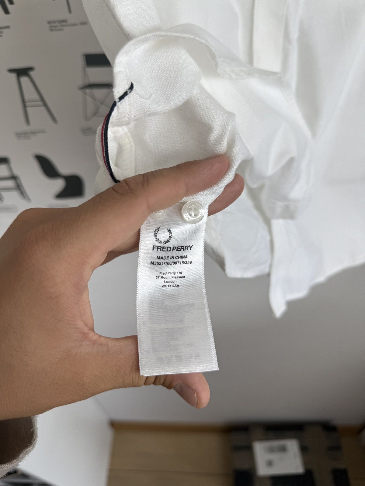 Fred Perry Fred Perry basic white short sleeve shirt L old money luxury Size US L / EU 52-54 / 3 - 4 Thumbnail