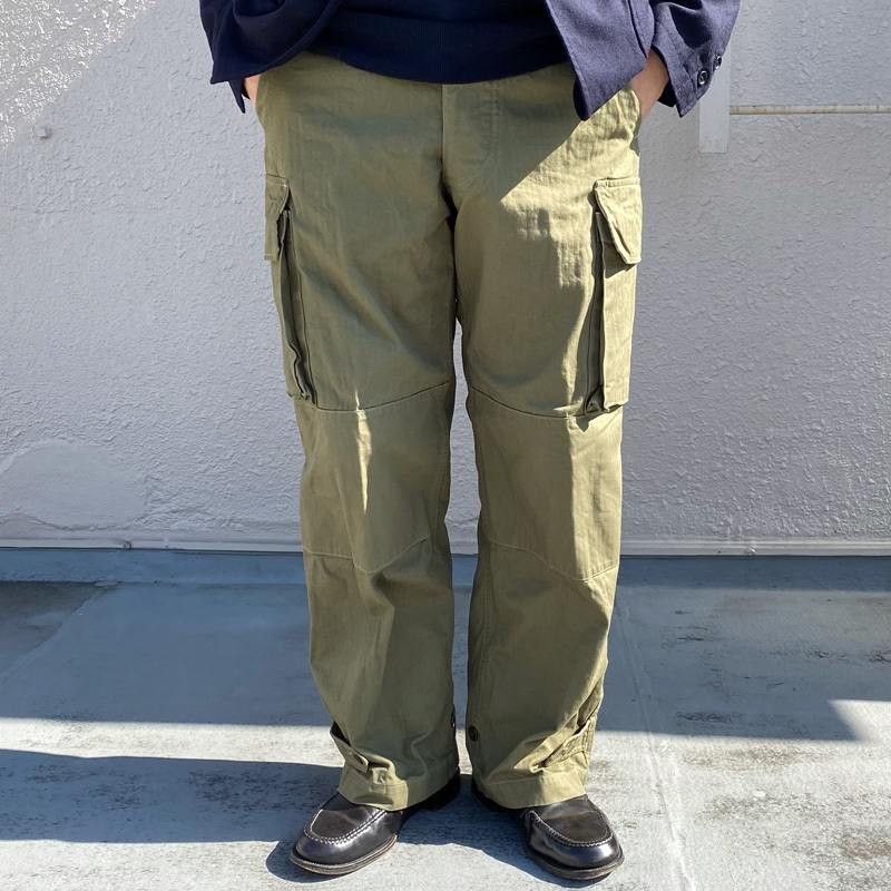 Japanese Brand 1968 Faded Double Knees Military Cargo Vintage Pants Size US 32 / EU 48 - 1 Thumbnail