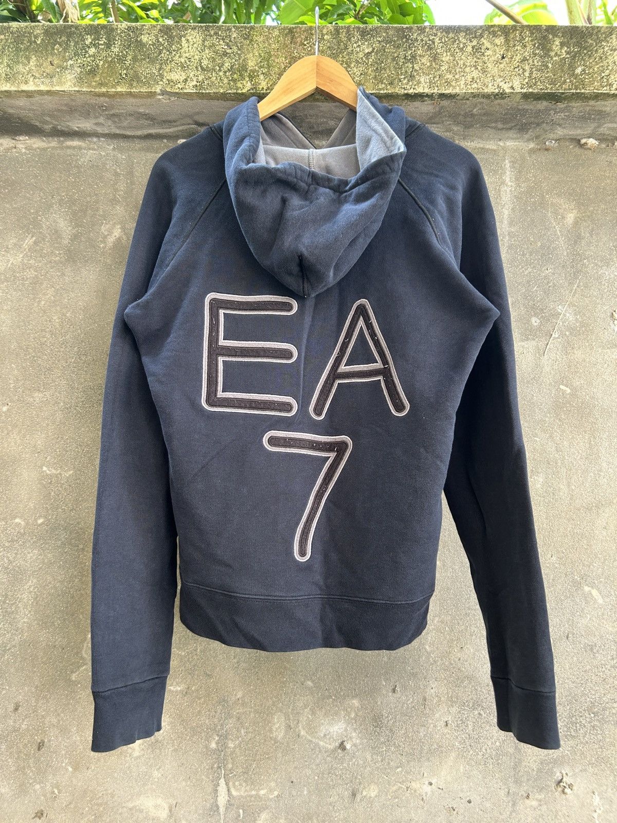 Vintage Vintage Emporio Armani Hoodie Big logo Size US S / EU 44-46 / 1 - 2 Thumbnail