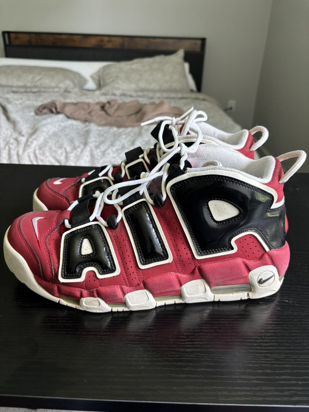 Nike Nike Air More Uptempo Bulls Hoops Pack Size US 10 / EU 43 - 2 Thumbnail