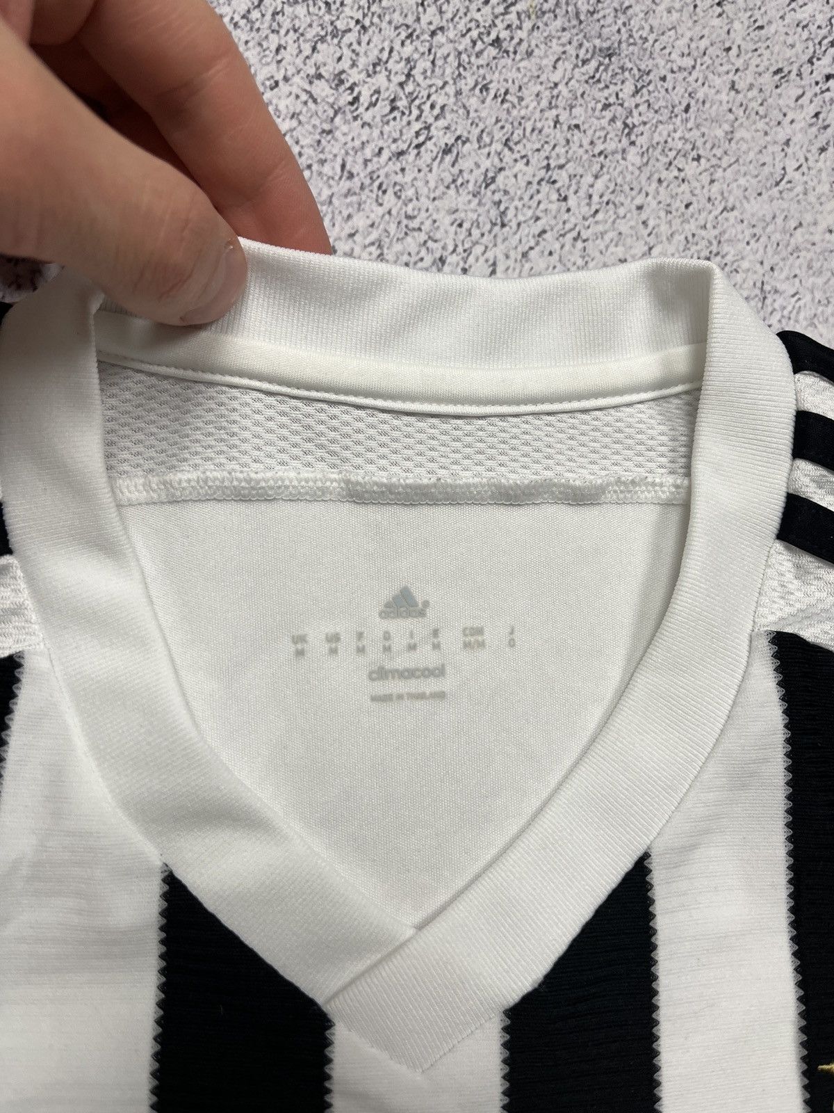 Nike Nike Juventus 2015 Home Soccer Jersey Blockcore Drill Rare Size US M / EU 48-50 / 2 - 6 Thumbnail