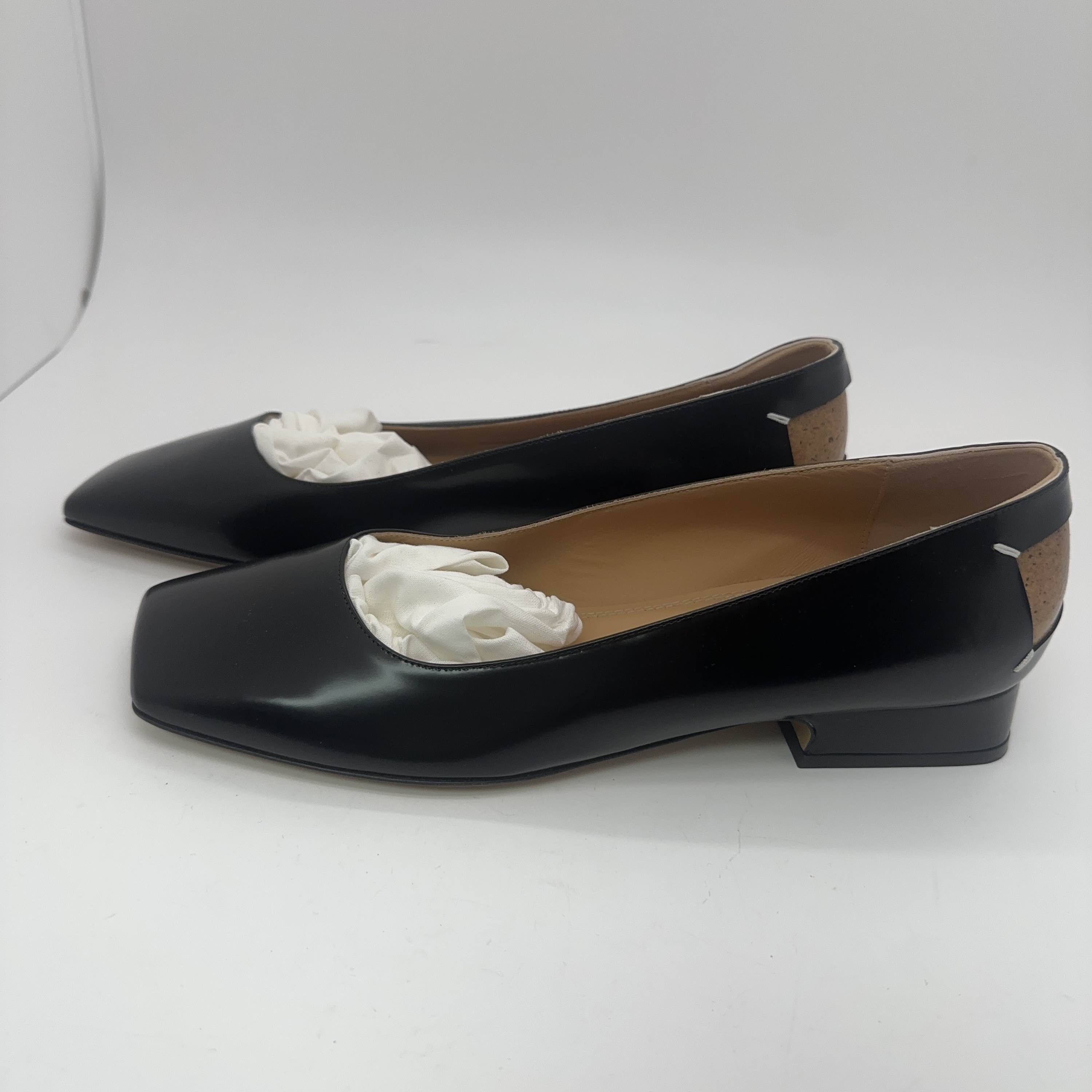 Maison Margiela Maison Margiela Square Toe Leather Flats Size 40 Size US 10 / IT 40 - 1 Thumbnail