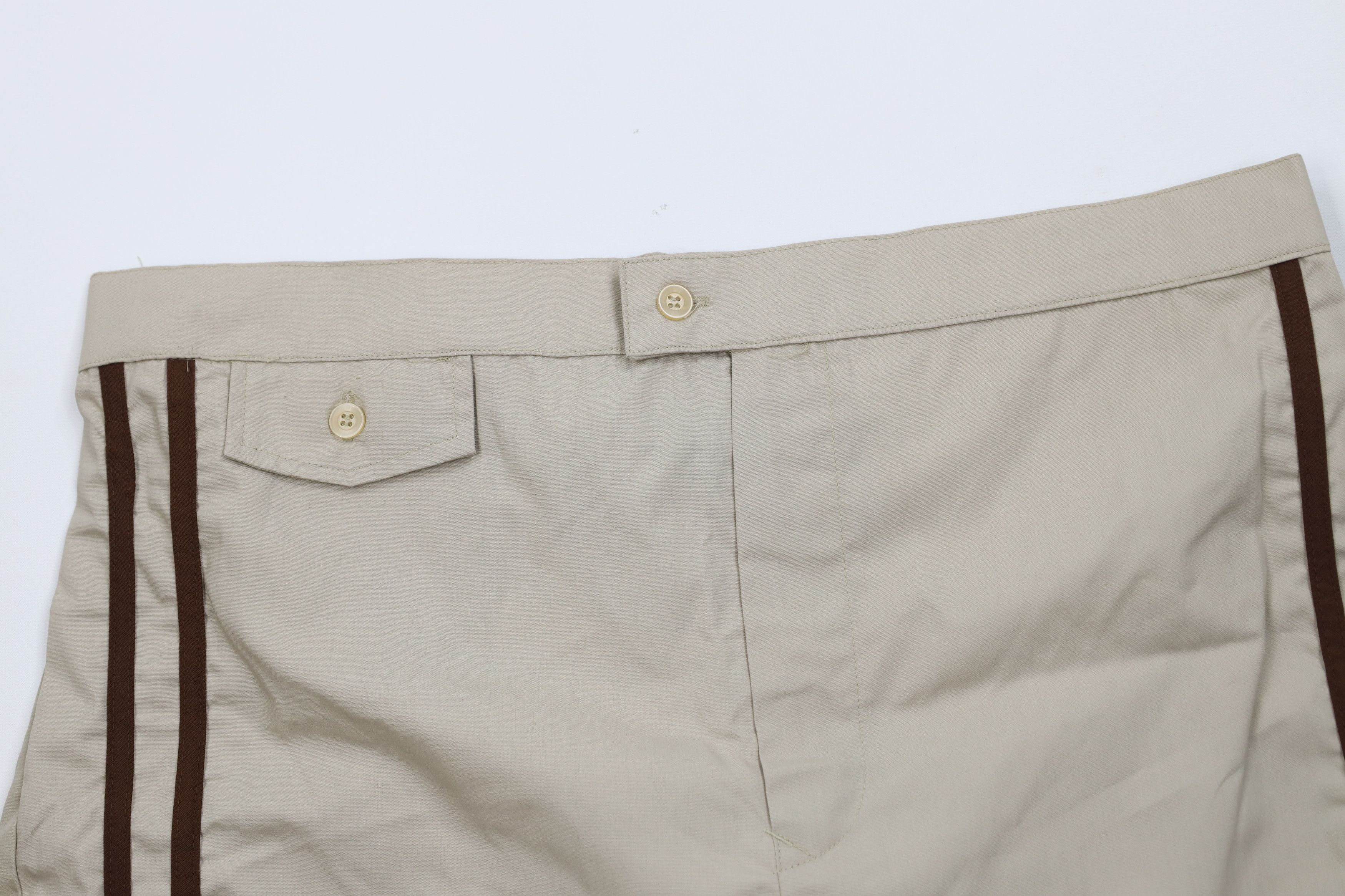 Vintage Deadstock Vintage 70s Streetwear Running Tennis Shorts Beige Size US 40 / EU 56 - 2 Thumbnail