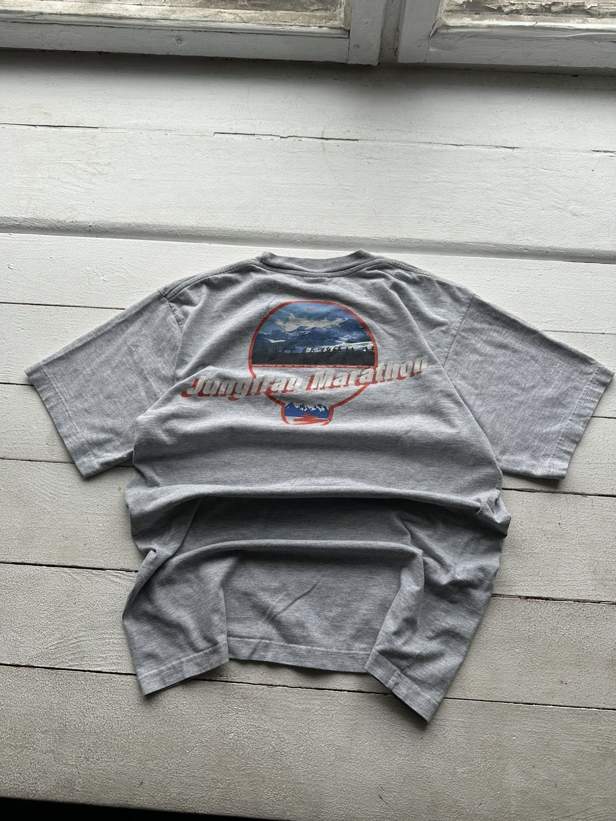 Nike × Vintage 🚨Vintage 90's Nike Jungfrau Marathon Boxie T-shirt M Size US M / EU 48-50 / 2 - 1 Thumbnail