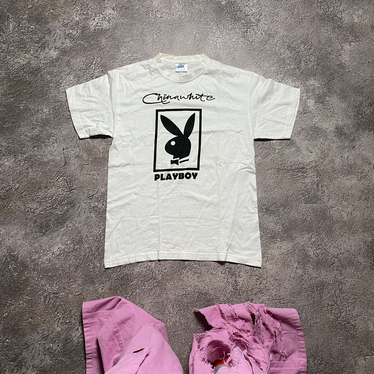 Vintage Vintage 90s Playboy Bunny Graphic Tee Cream Grunge Skate M Size US M / EU 48-50 / 2 - 1 Thumbnail