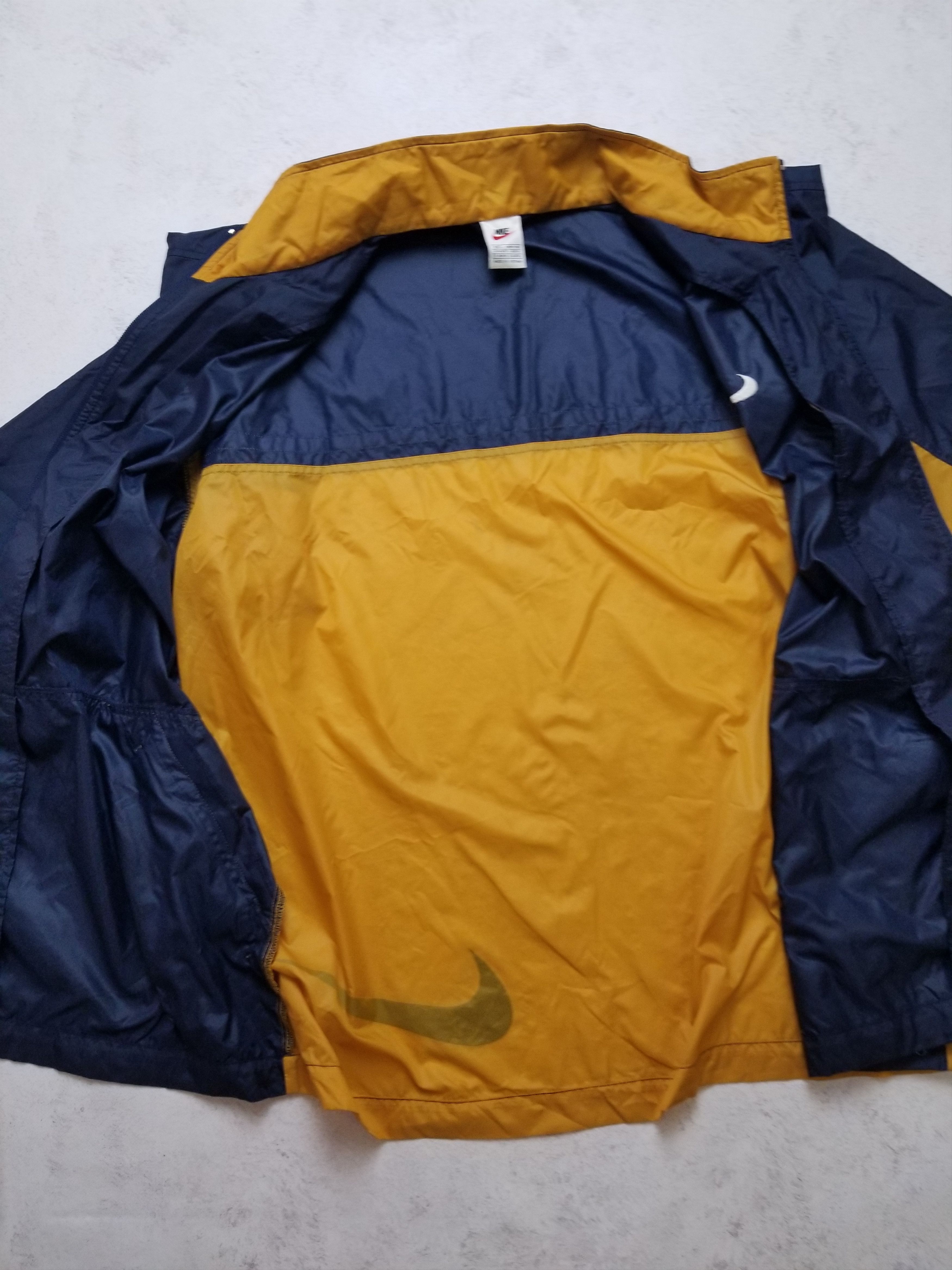 Nike Vintage Nike 90s Windbreaker Jacket Lined Navy Blue Mustard Size US XL / EU 56 / 4 - 3 Thumbnail