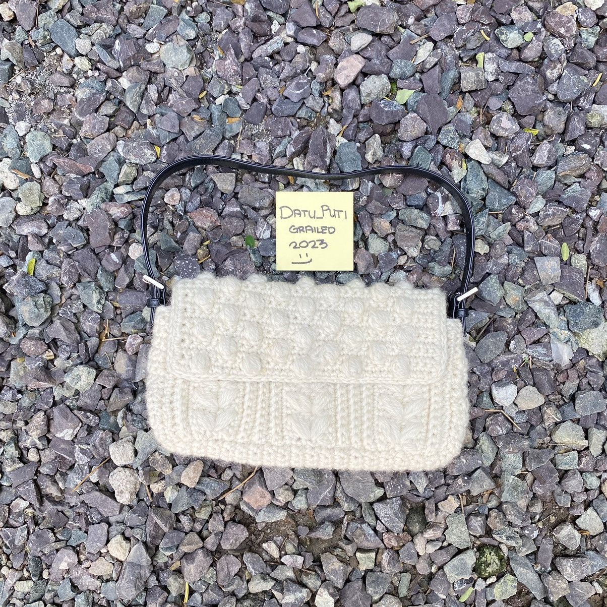 Burberry Crochet Shoulder Bag Size ONE SIZE - 1 Thumbnail
