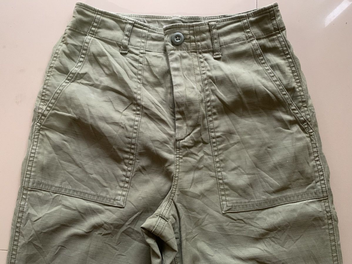 Uniqlo Uniqlo Olive Fatique Pants - Classic Military Size US 27 - 2 Thumbnail