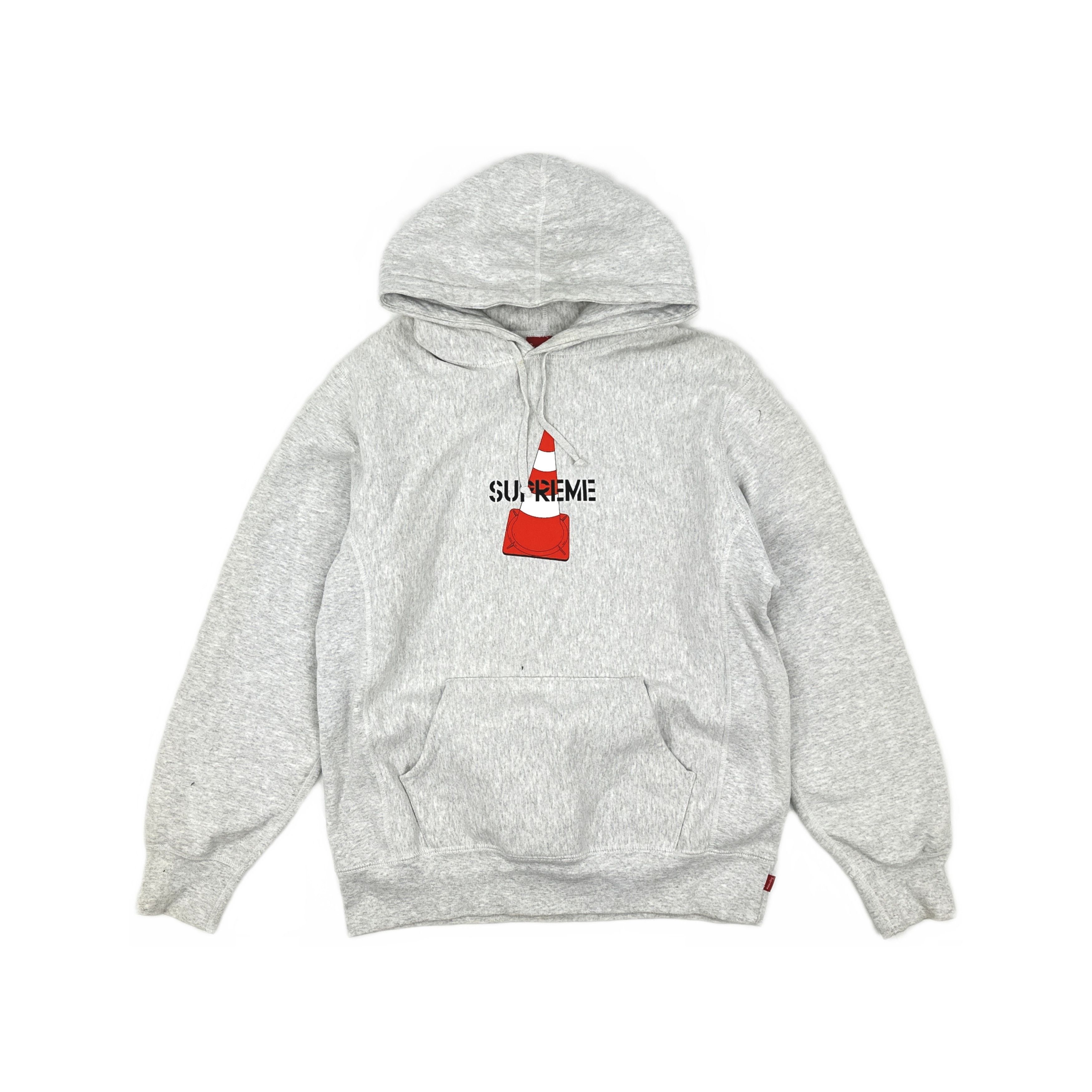 Supreme Supreme Futura Hooded Sweatshirt Size L | Grailed