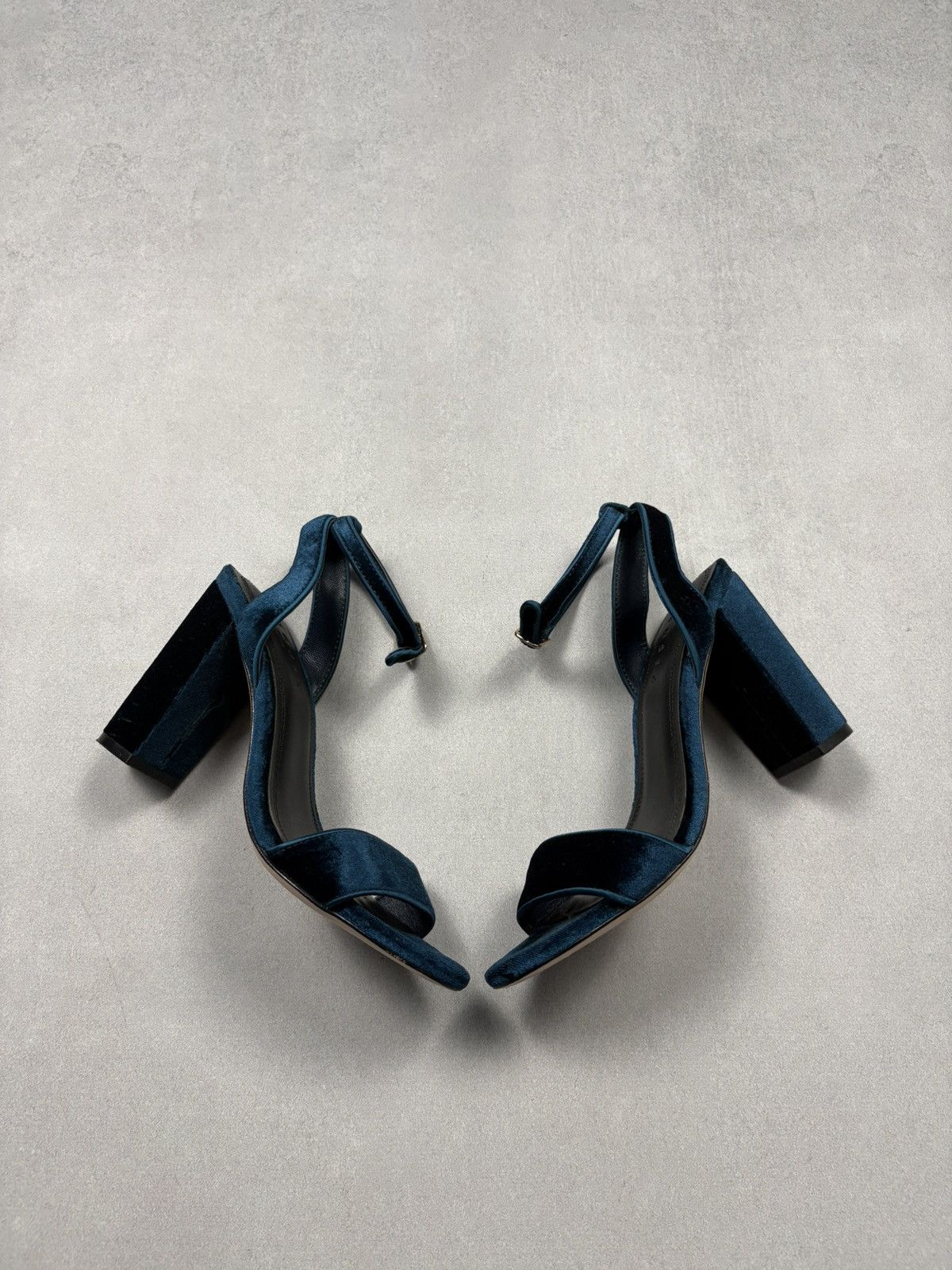 Sandro Sandro Velvet Block Heel Sandals Blue Ankle Strap EU36 Paris Size US 6 / IT 36 - 1 Thumbnail