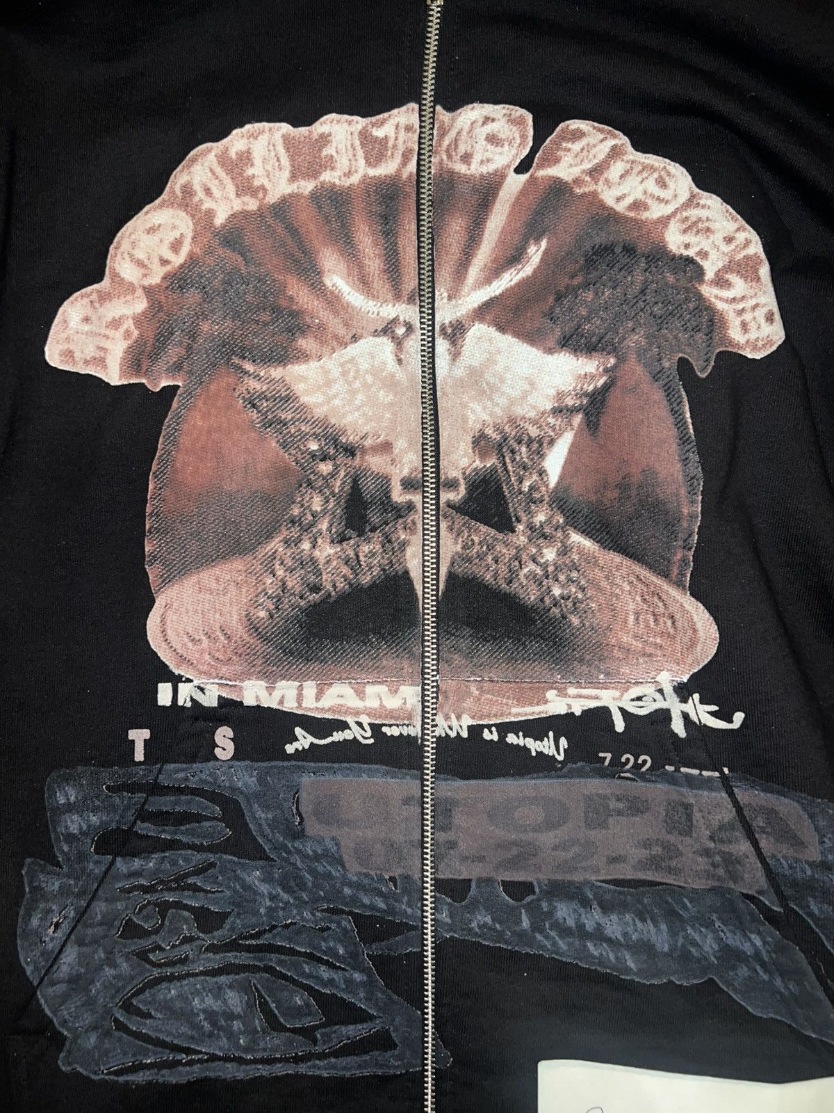 Travis Scott Travis scott rolling loud 2023 miami Size US L / EU 52-54 / 3 - 2 Thumbnail