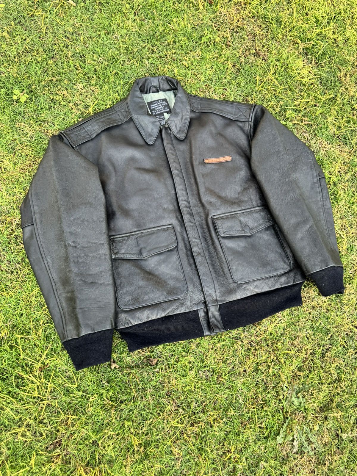 Avirex Vintage AVIREX A-2 Leather Flight Bomber Jacket Cowhide Size US XL / EU 56 / 4 - 3 Thumbnail