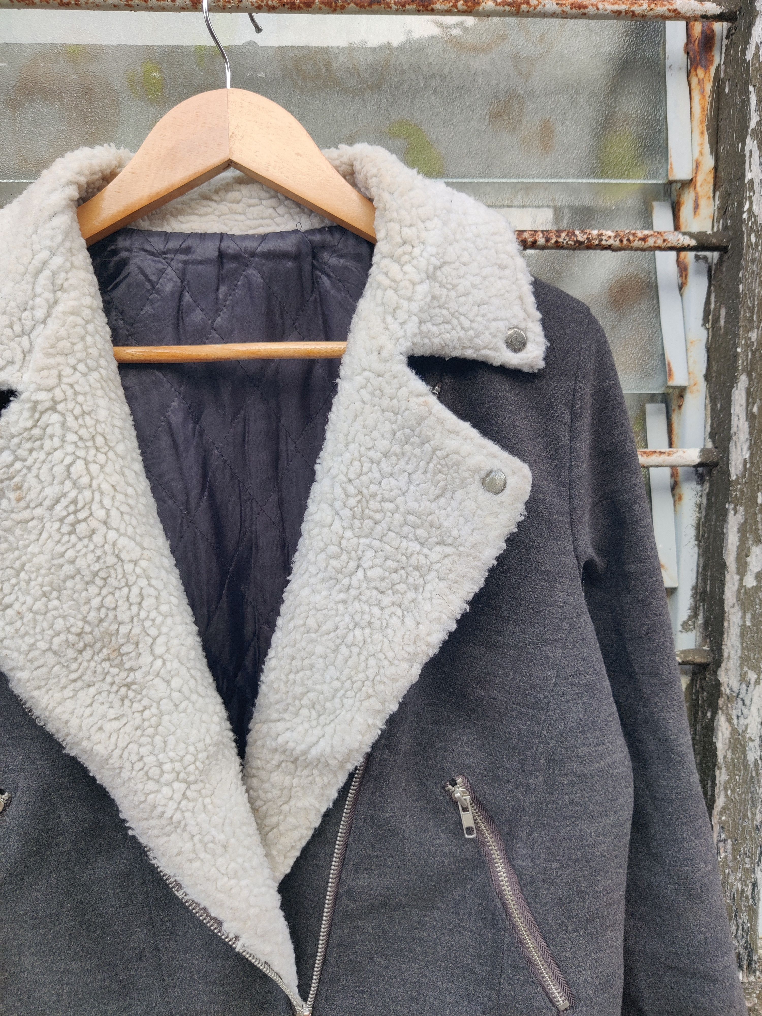 Japanese Brand Vintage Distressed Double Coller Punk Faux Fur Jacket Size US S / EU 44-46 / 1 - 3 Thumbnail