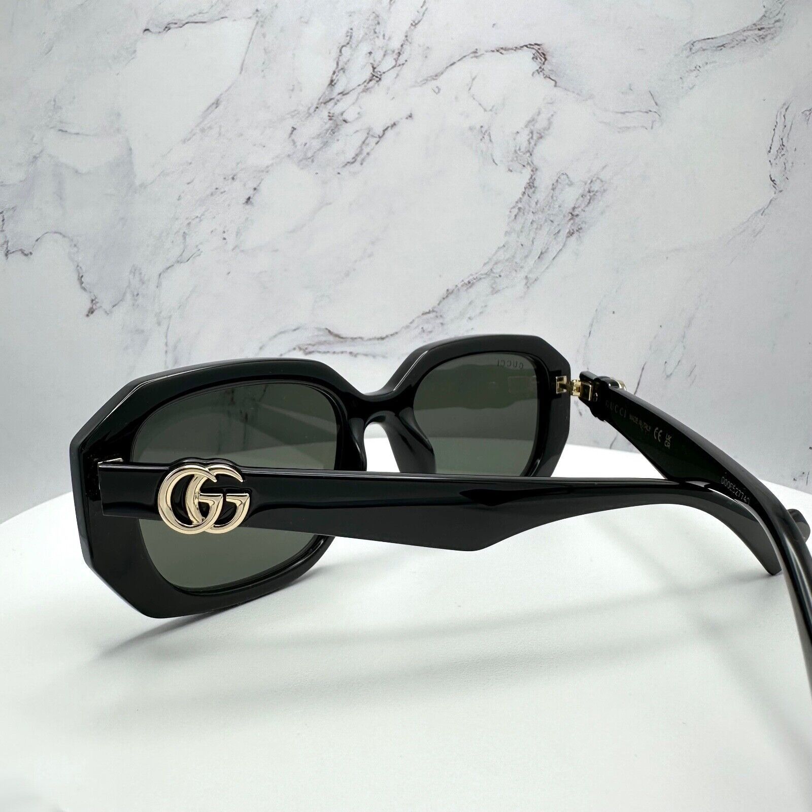 Gucci New Gucci Sunglasses Black Geometric Rectangle Gold GG Size ONE SIZE - 11 Thumbnail