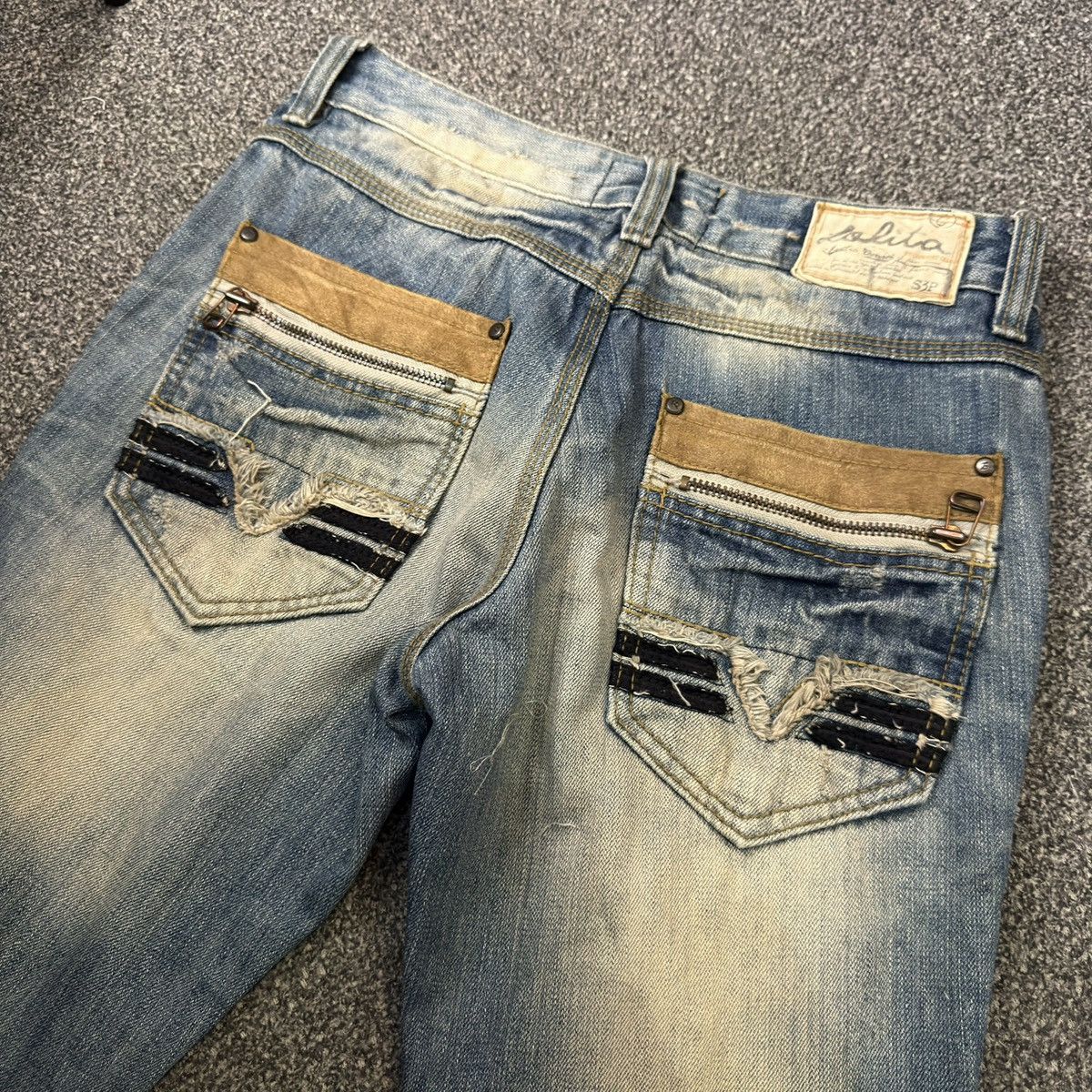 Beauty Beast Lolita Flared Distressed Exotic Heavy Faded Denim Jeans Size US 29 - 8 Thumbnail